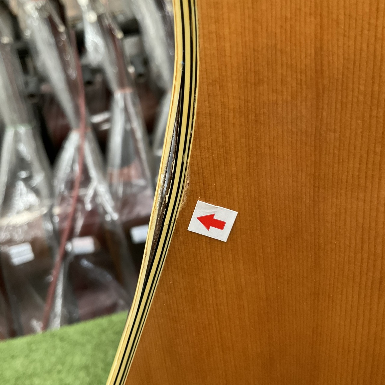 กีต้าร์โปร่ง Gilbert : SK-20