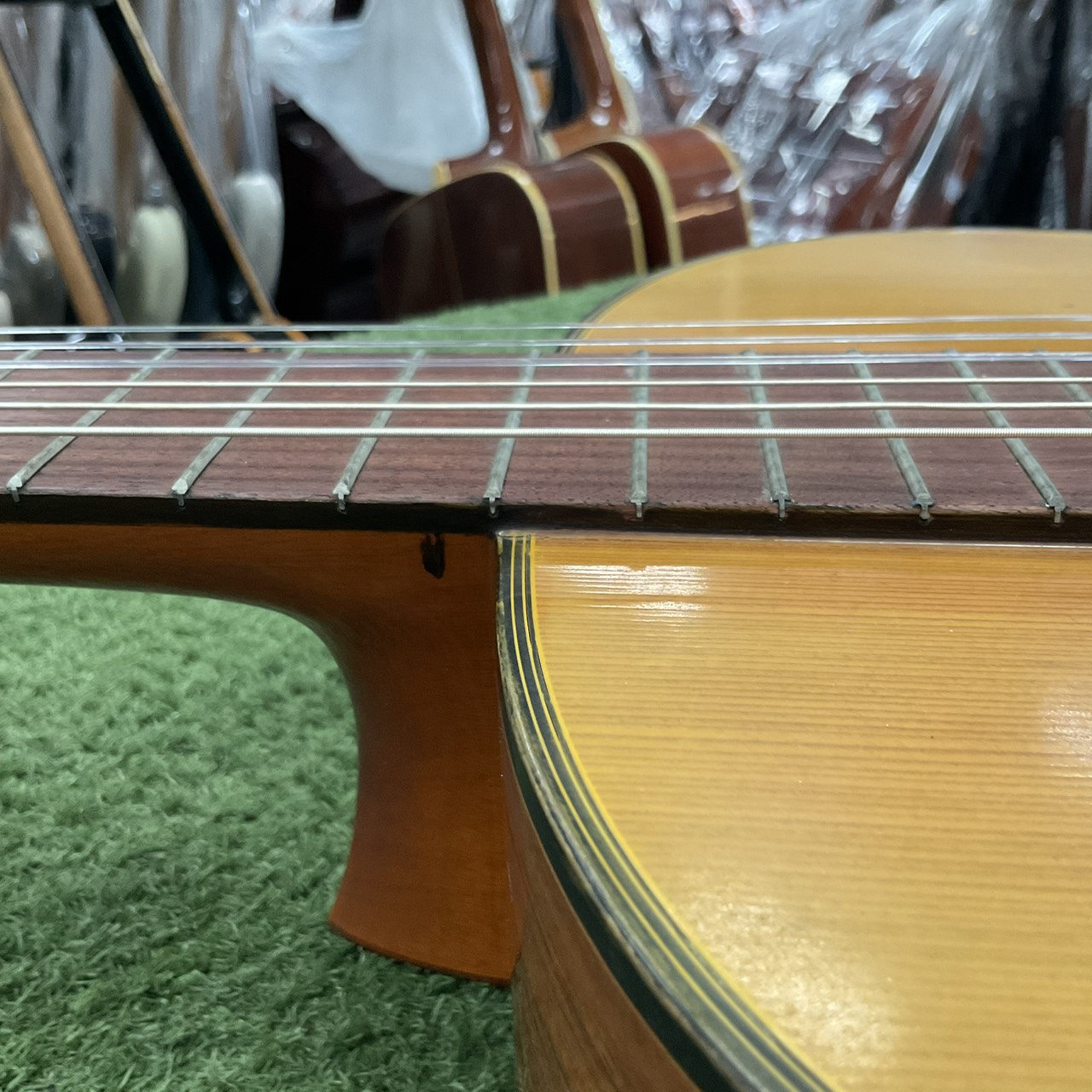 กีต้าร์คลาสสิค KAWAI : G-200