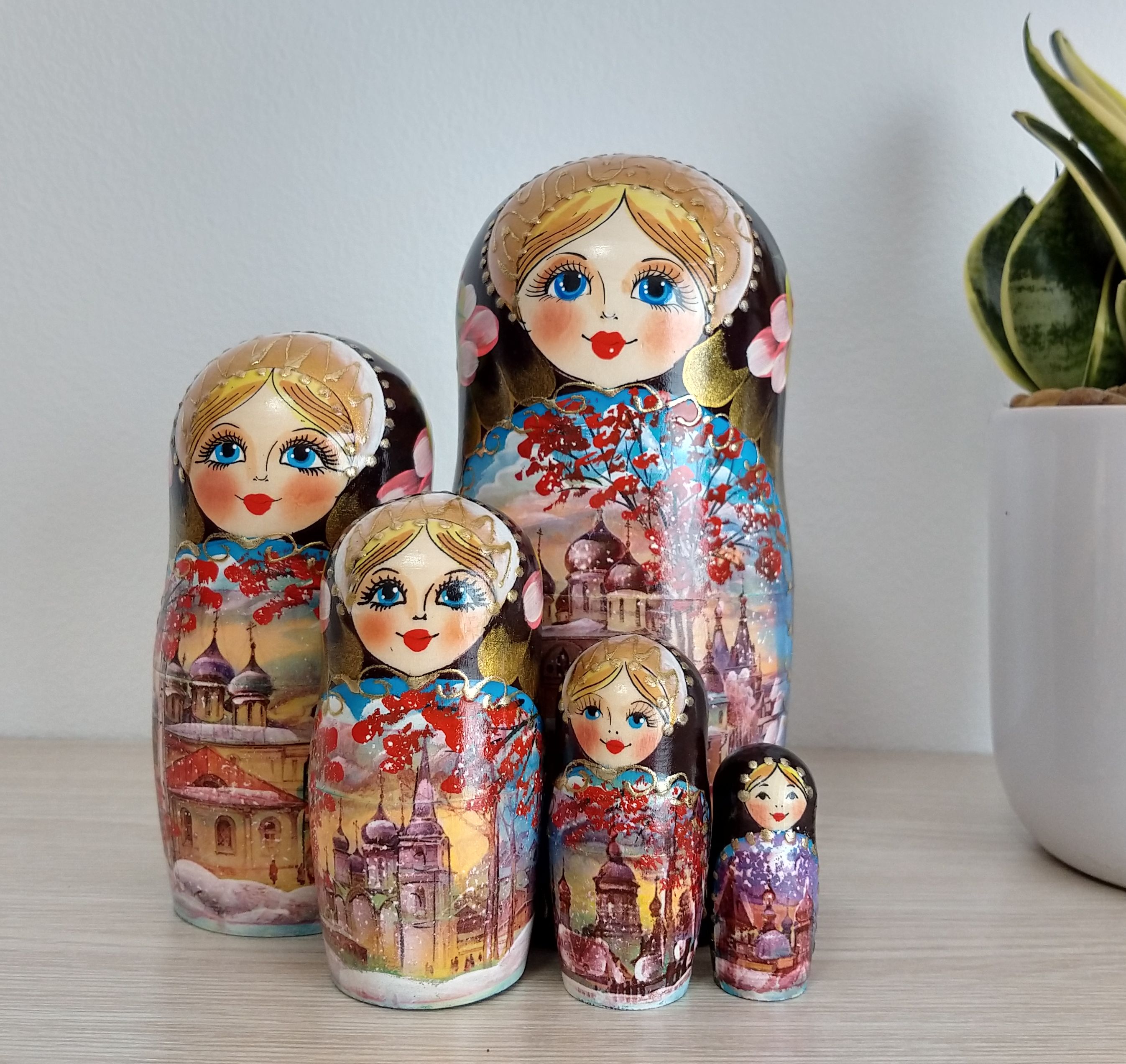 ตุ๊กตาแม่ลูกดกรัสเซีย (Matryoshka) - Premium Doll From Russia With Love "Russian Churches"