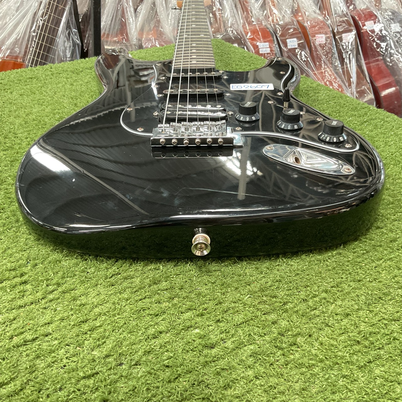 กีต้าร์ไฟฟ้า SELDER