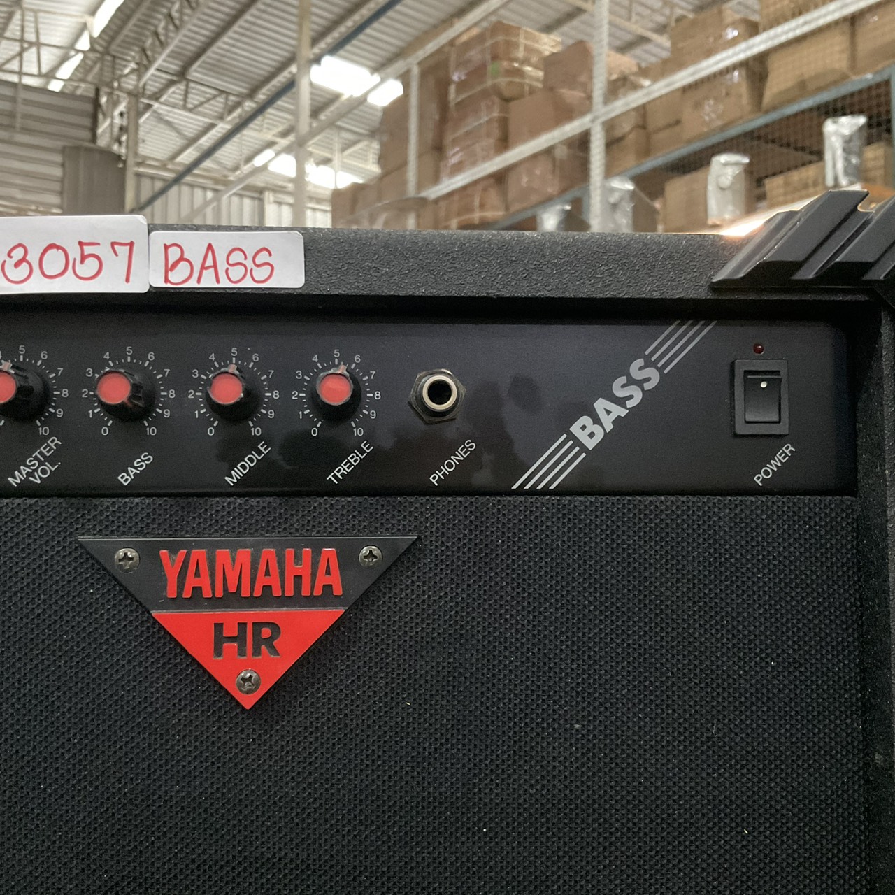 แอมป์เบส YAMAHA : HR-1000B
