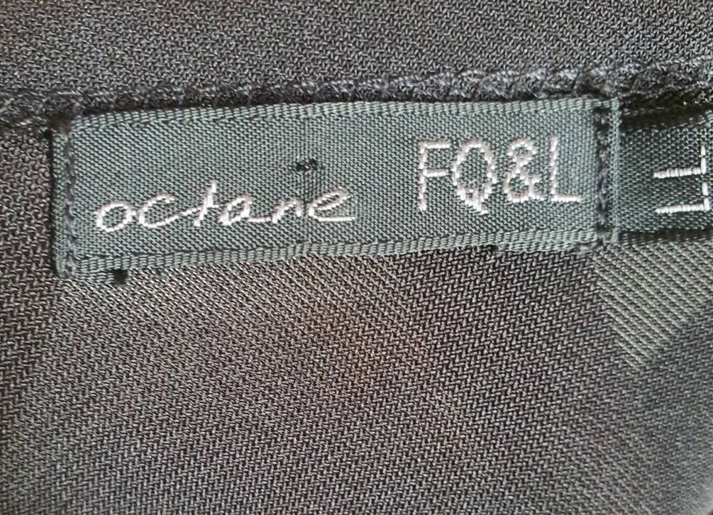 FF05450 เสื้อผ้ามือสอง สีดำ แบรนด์ FQ&L