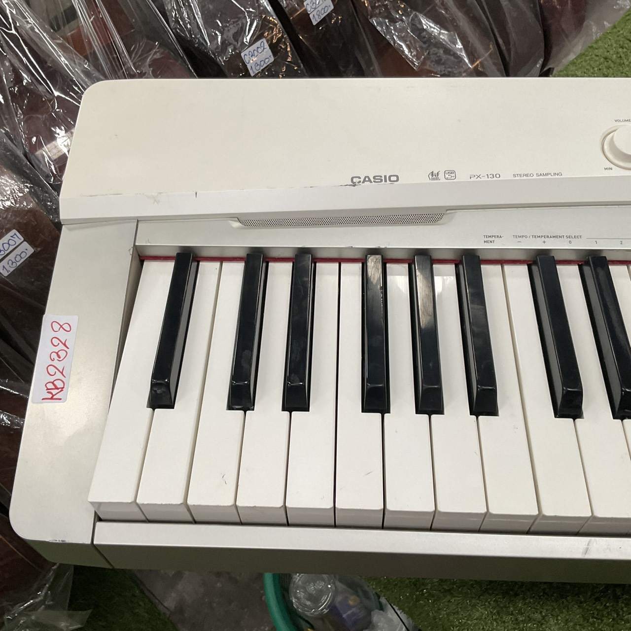 เปียโน CASIO : PriviA PX-130WE