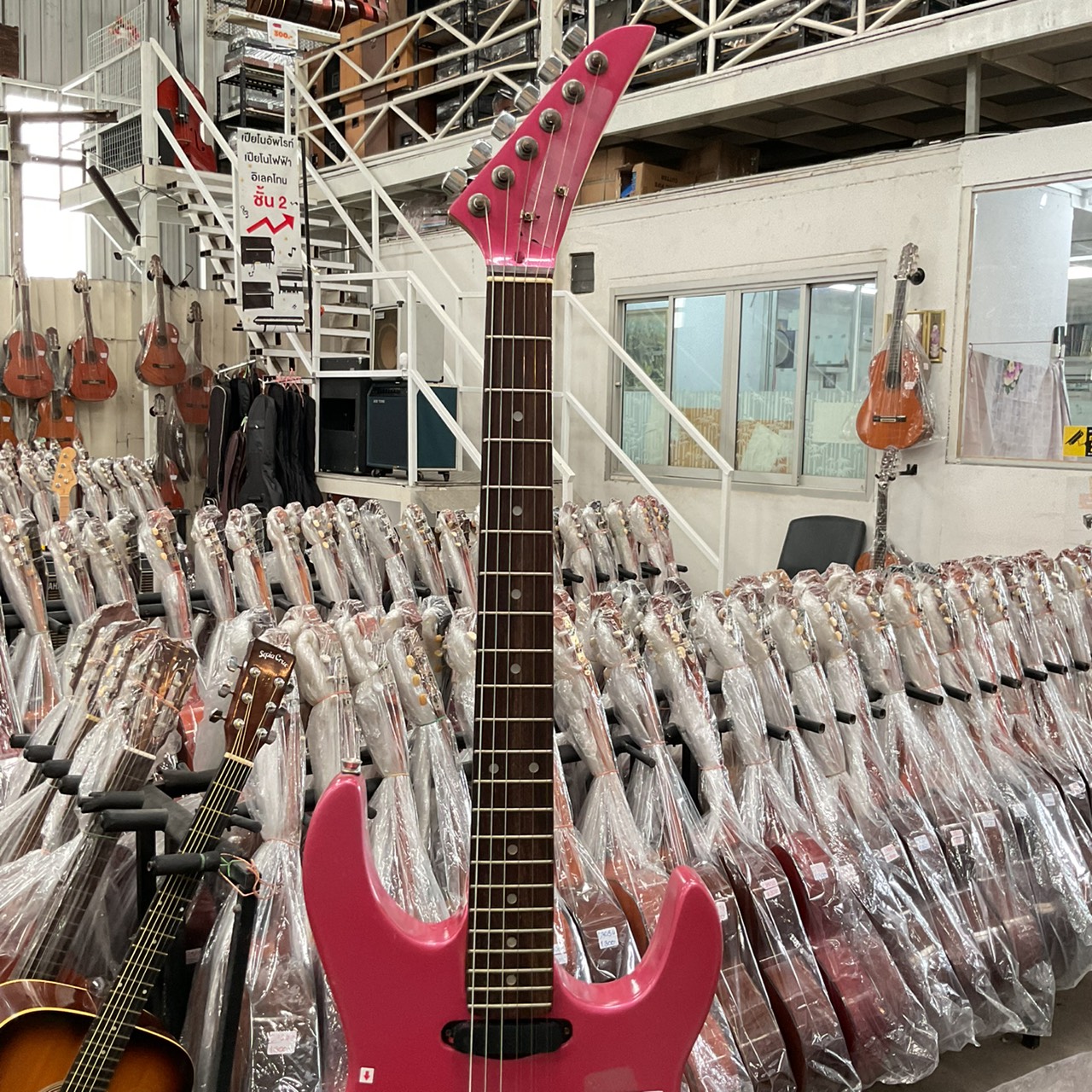 กีต้าร์ไฟฟ้า No Brand