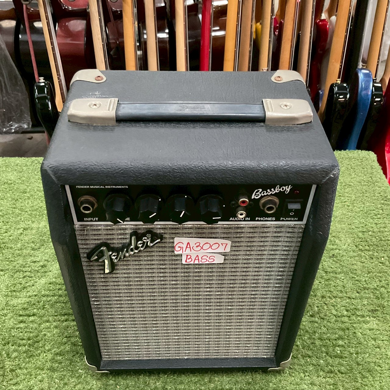 แอมป์เบส Fender : Bassboy