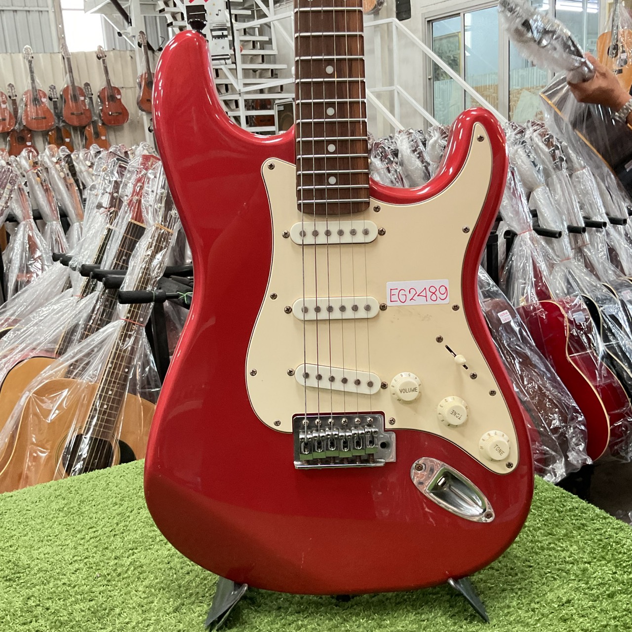 กีต้าร์ไฟฟ้า BUSKER'S