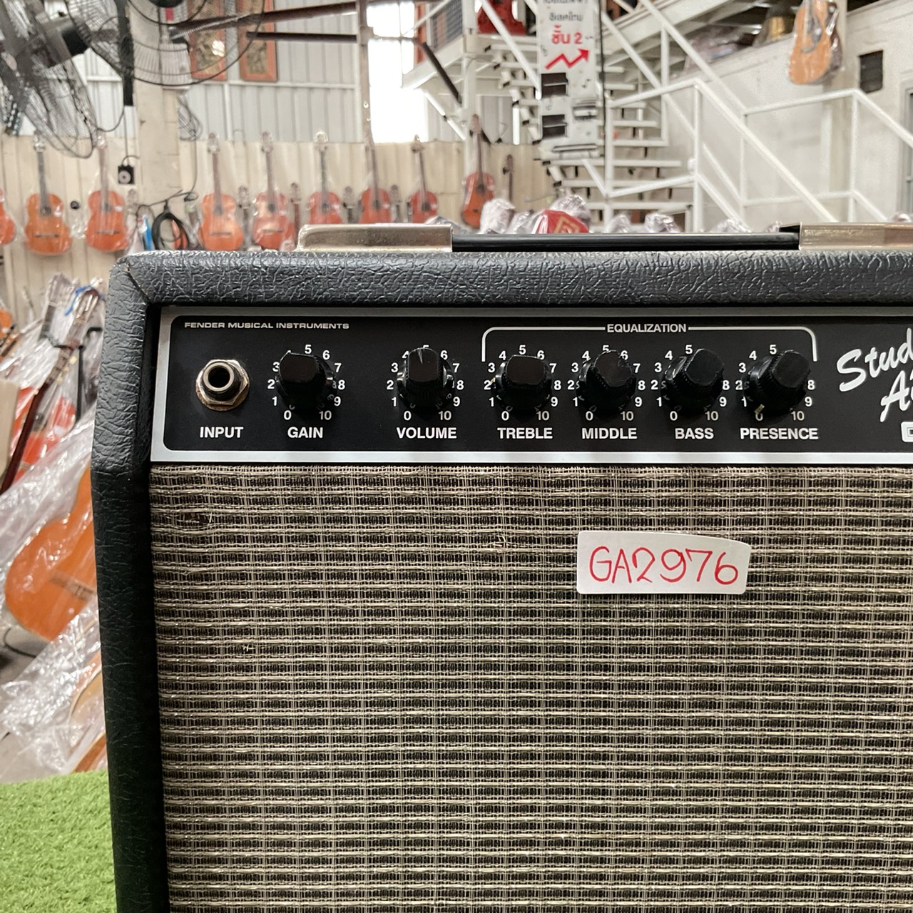 แอมป์กีต้าร์ Fender : ST-15CE