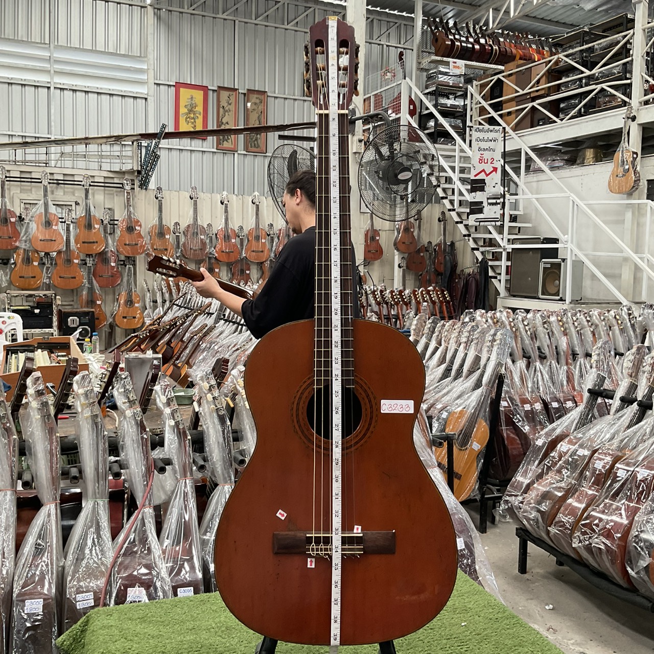 กีต้าร์คลาสสิค No Brand