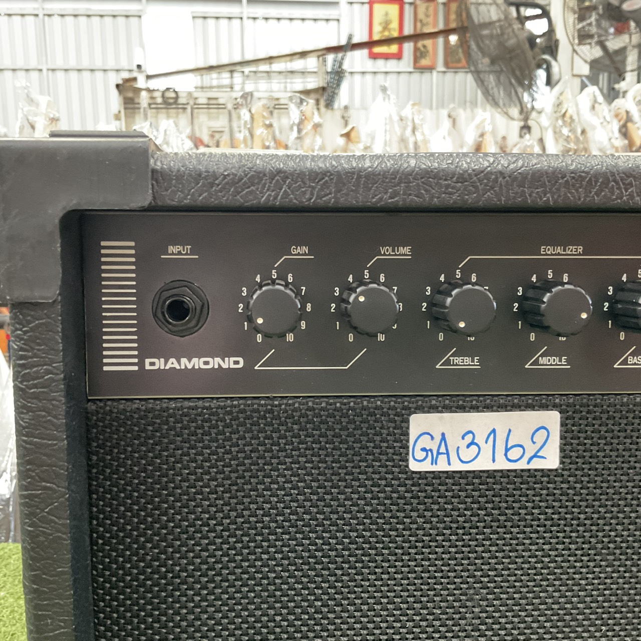 แอมป์กีต้าร์ ARIA : AX-08