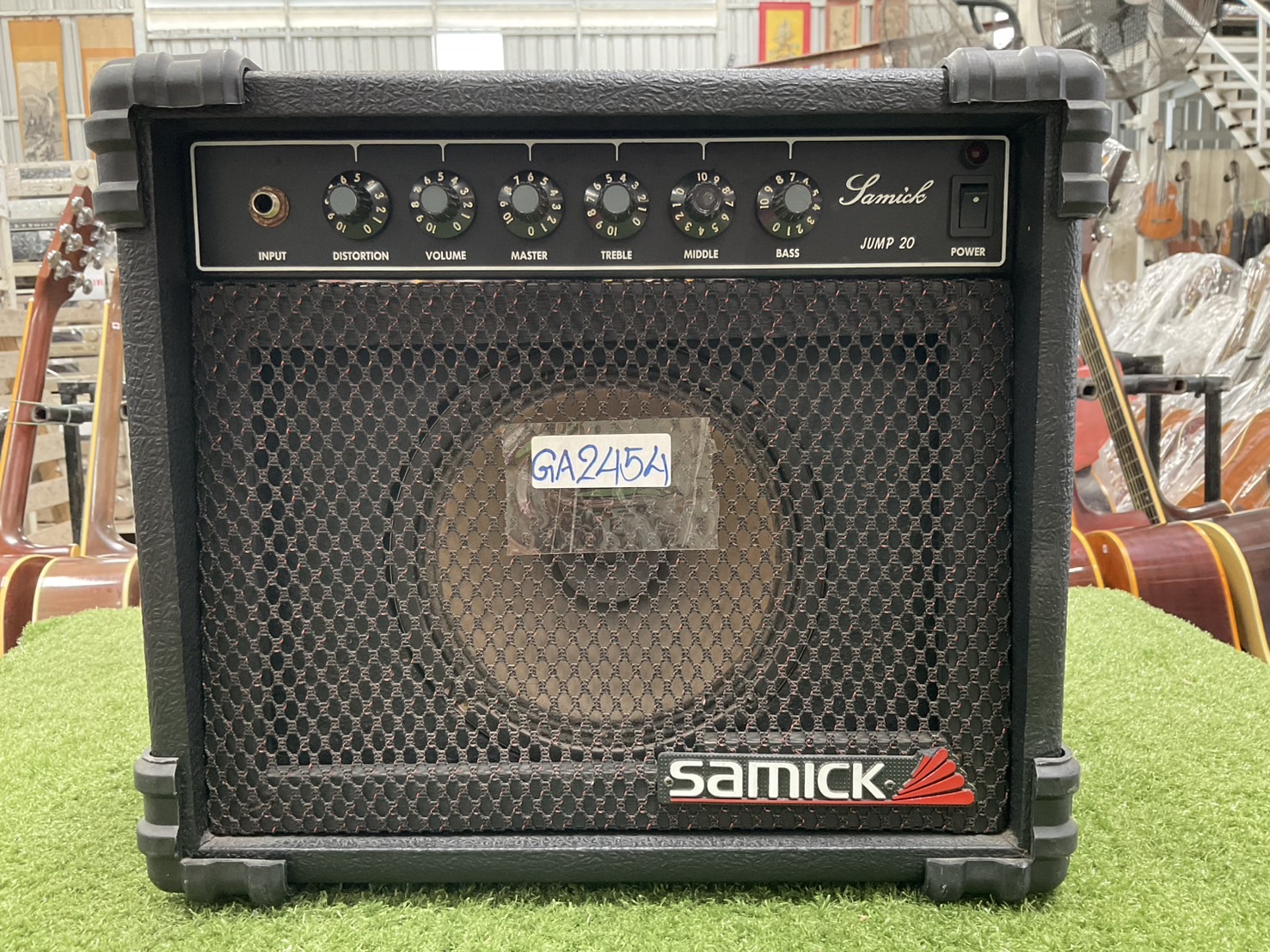 แอมป์กีต้าร์ Samick : JUMP 20