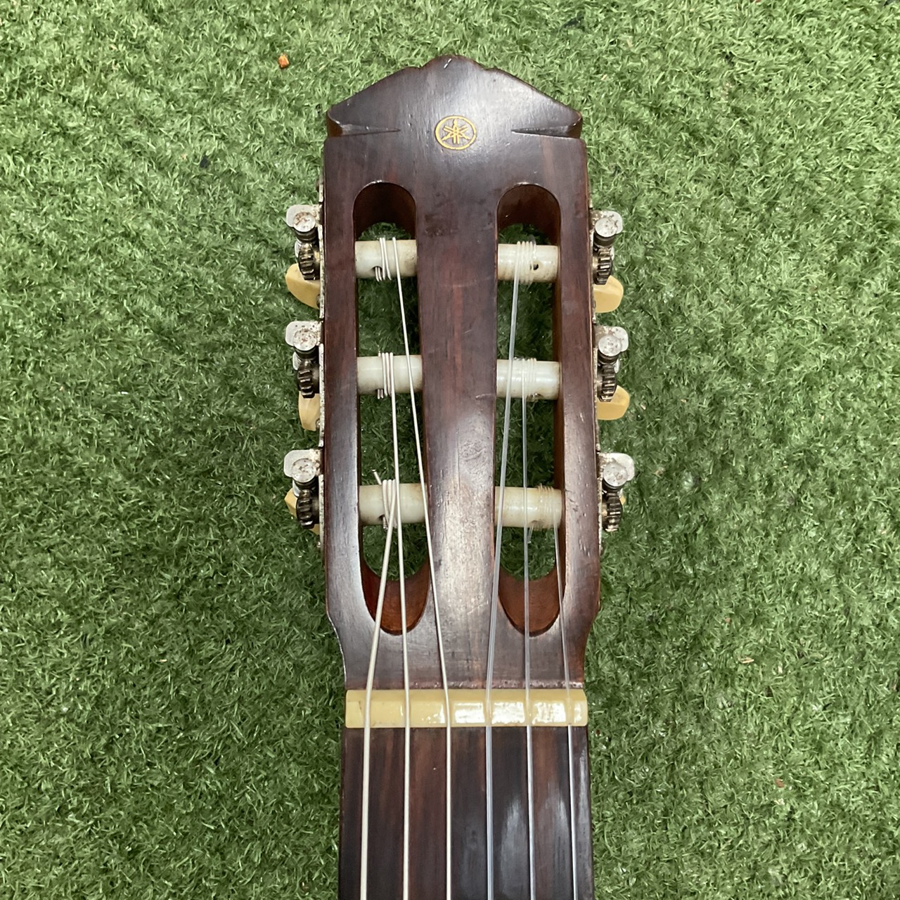 กีต้าร์คลาสสิค YAMAHA : G-85D