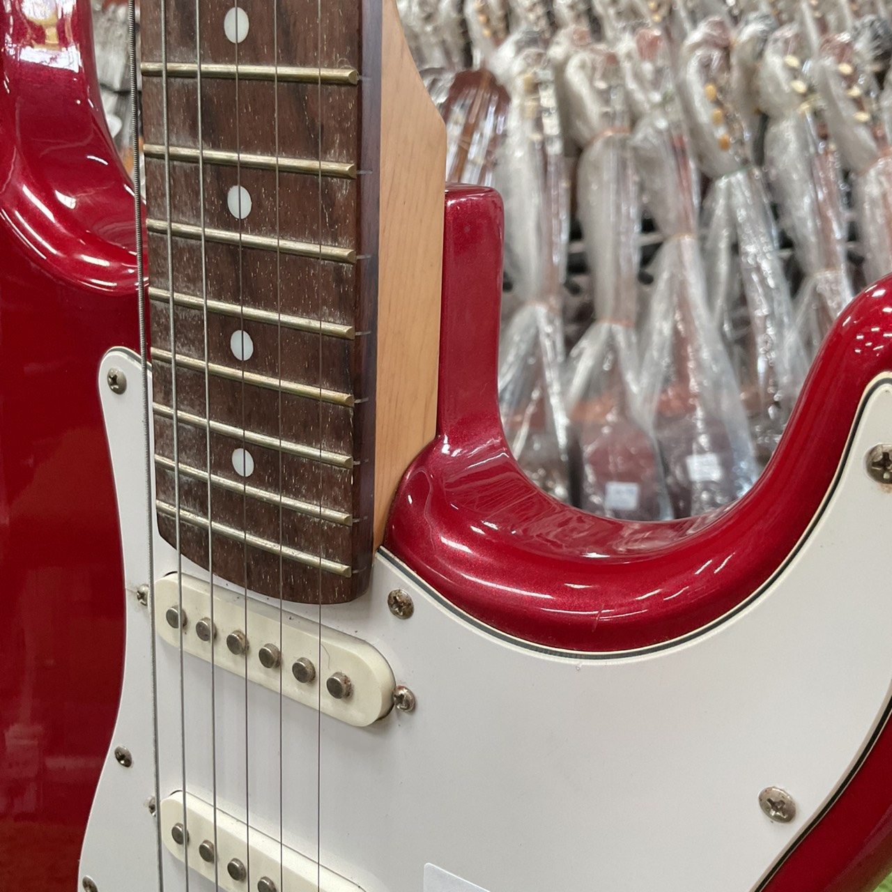 กีต้าร์ไฟฟ้า PhotoGenic