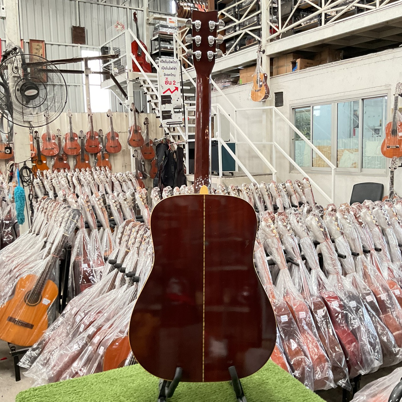 กีต้าร์โปร่ง YAMAHA : FG-151