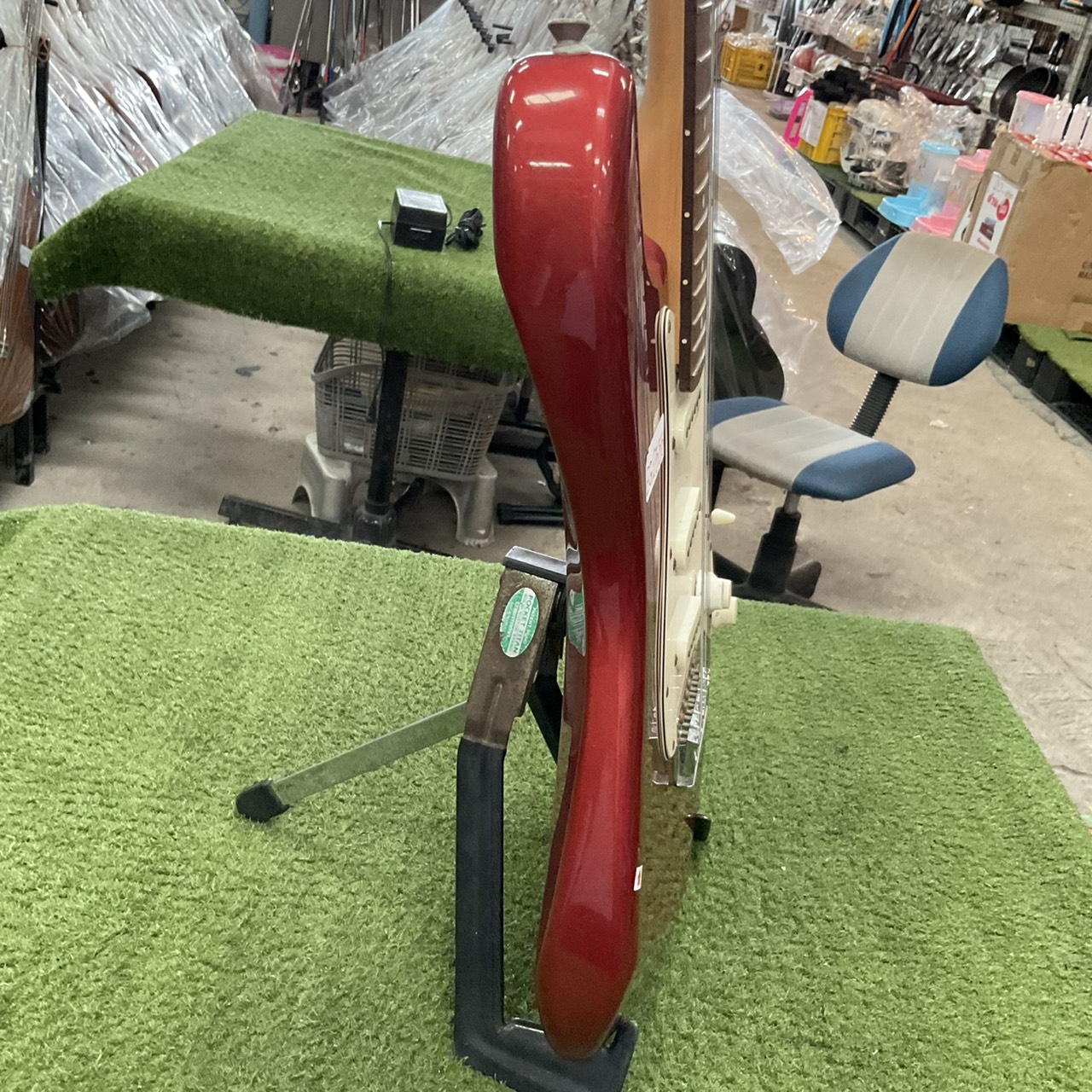 กีต้าร์ไฟฟ้า BUSKER'S