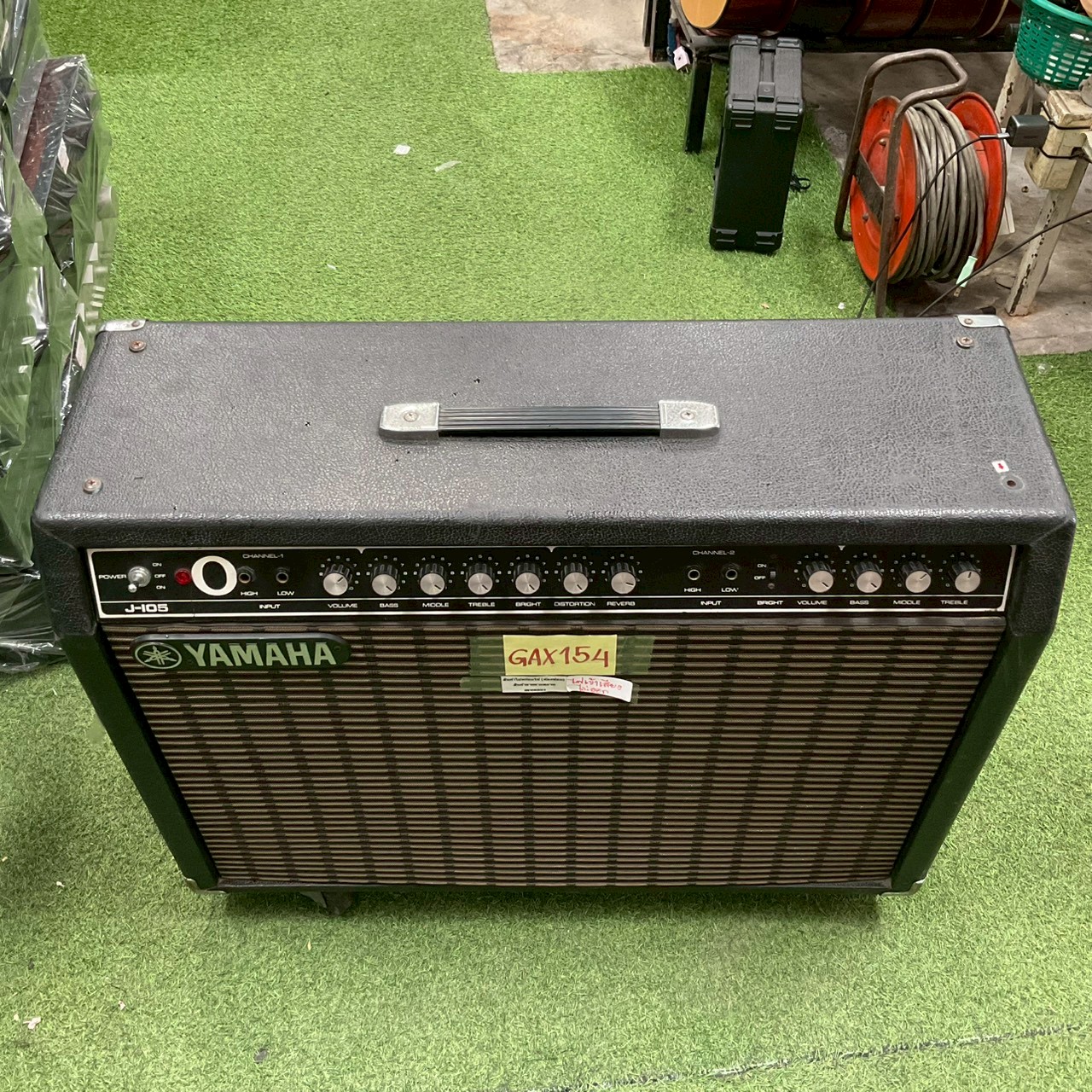 แอมป์กีต้าร์ YAMAHA : J-105 สินค้าไม่พร้อมใช้งาน (ต้องซ่อม)