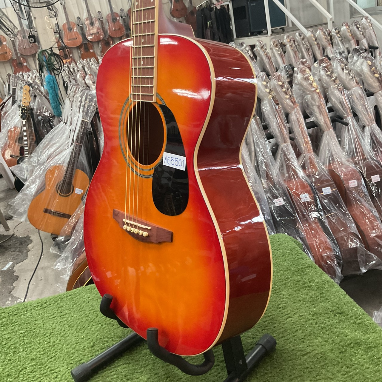 กีต้าร์โปร่ง Falcon : FSG-1F CAO