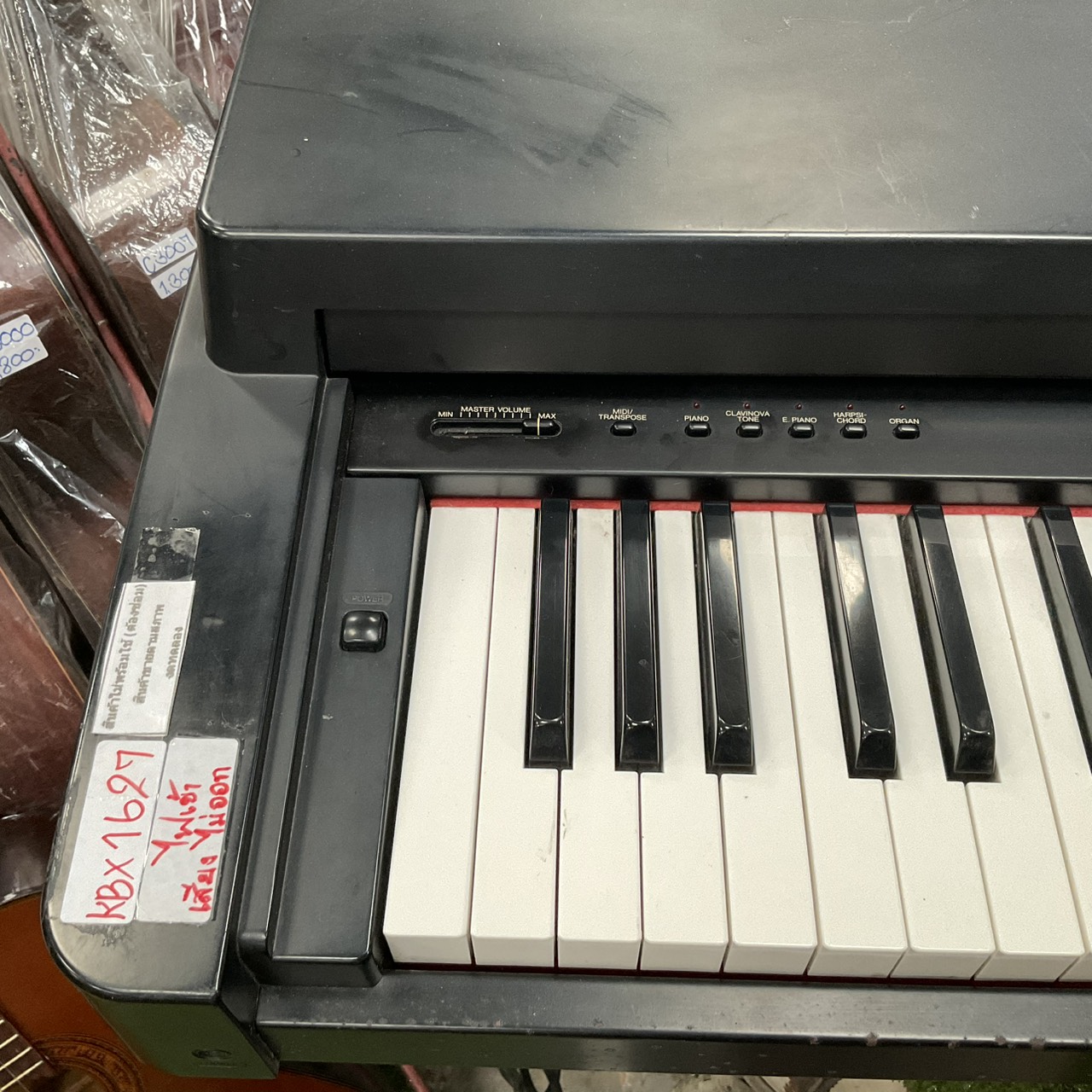 เปียโน YAMAHA : CLP-260 สินค้าไม่พร้อมใช้งาน (ต้องซ่อม)