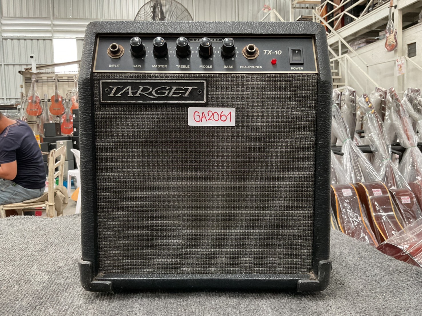 แอมป์กีต้าร์ TARGET(FERNANDES) : TX-10