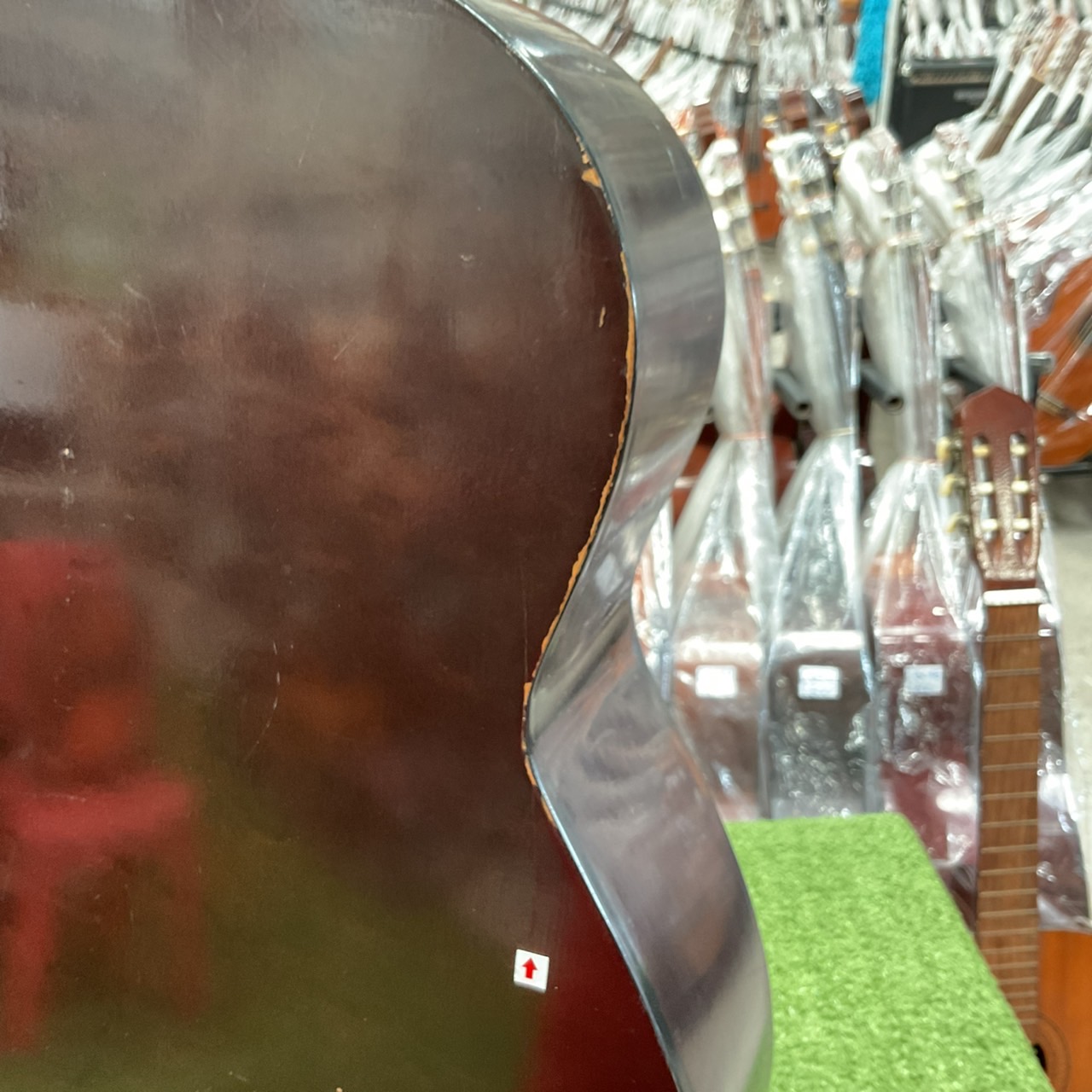 กีต้าร์คลาสสิค Metoro Gat : No.65.65