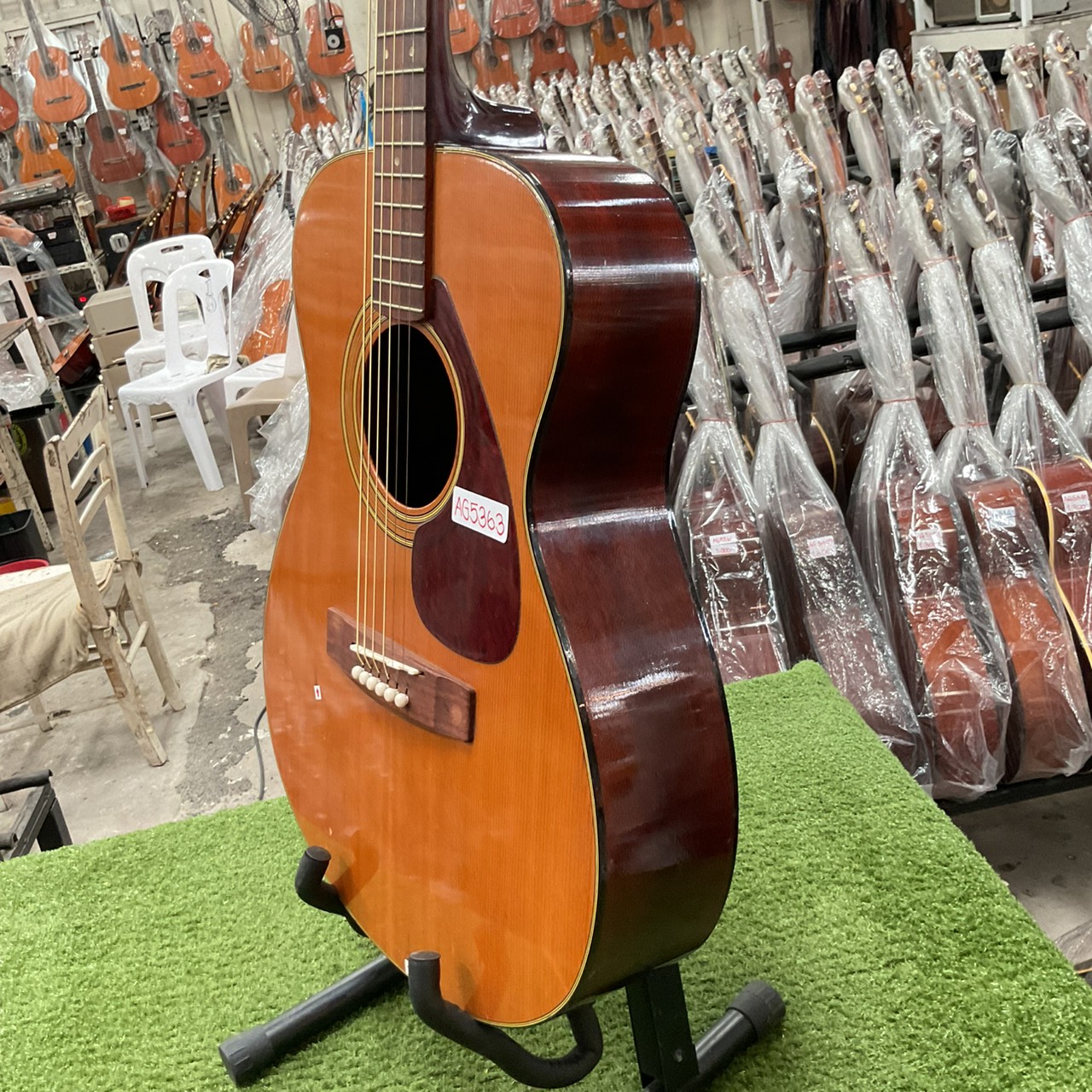 กีต้าร์โปร่ง YAMAHA : FG-130