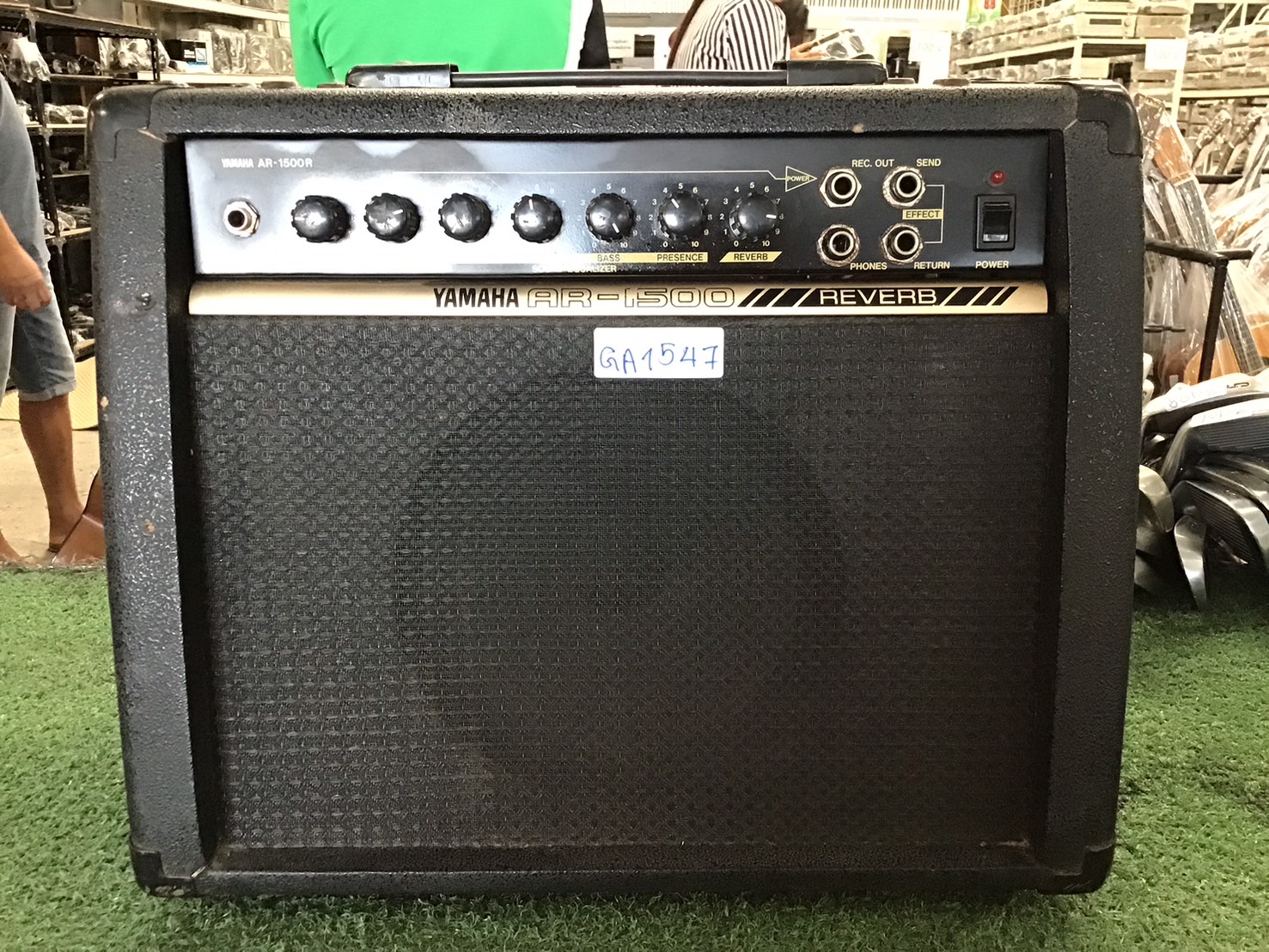 แอมป์กีต้าร์ YAMAHA : REVERB / AR-1500R
