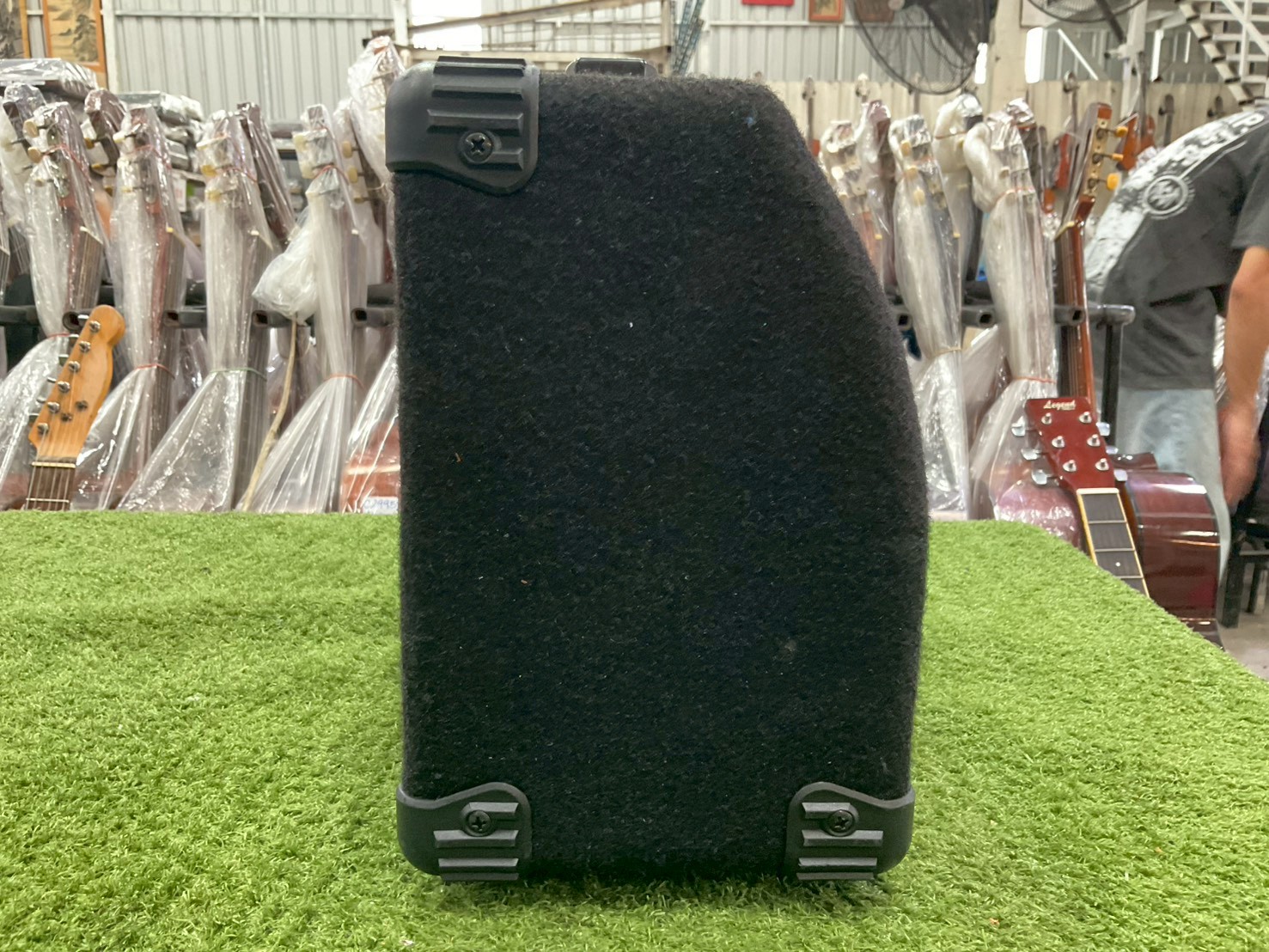 แอมป์กีต้าร์ Tony Smith : TG-75