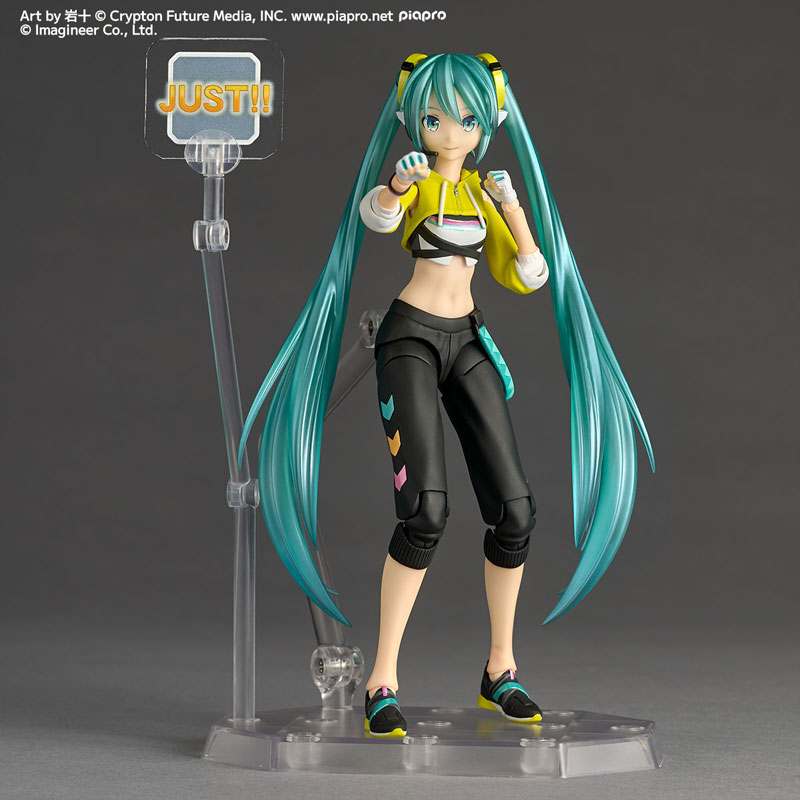 Revoltech Amazing Yamaguchi Hatsune Miku Fit Boxing Ver.(Pre-order)