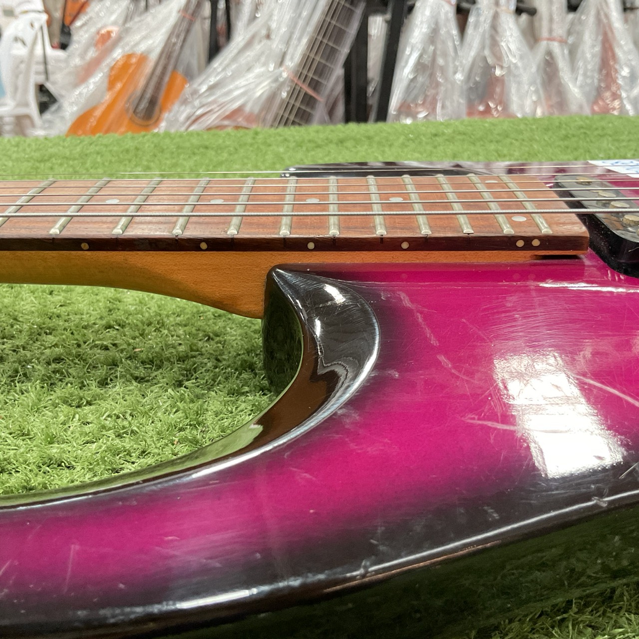 กีต้าร์ไฟฟ้า Aria Pro II : MAGNA