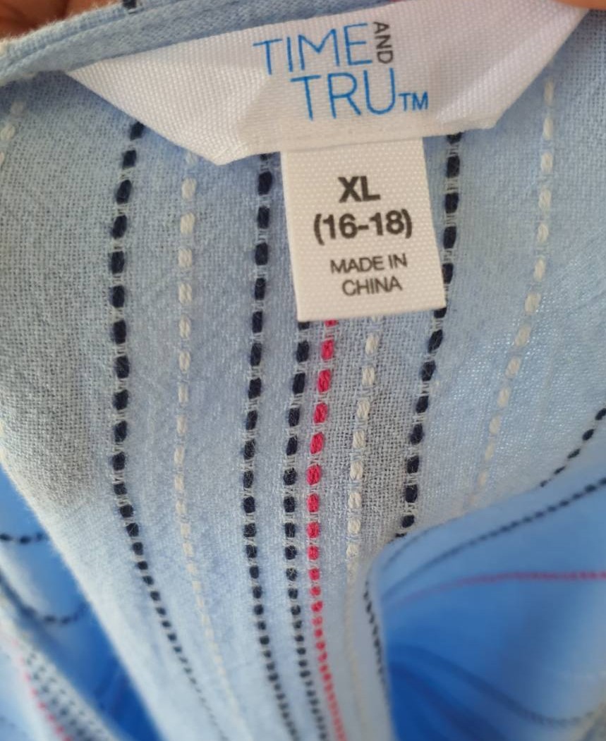 FF03023 เสื้อแฟชั่นคอตตอล มือสอง สีฟ้า แบรนด์ time and tru อก free-42 นิ้ว