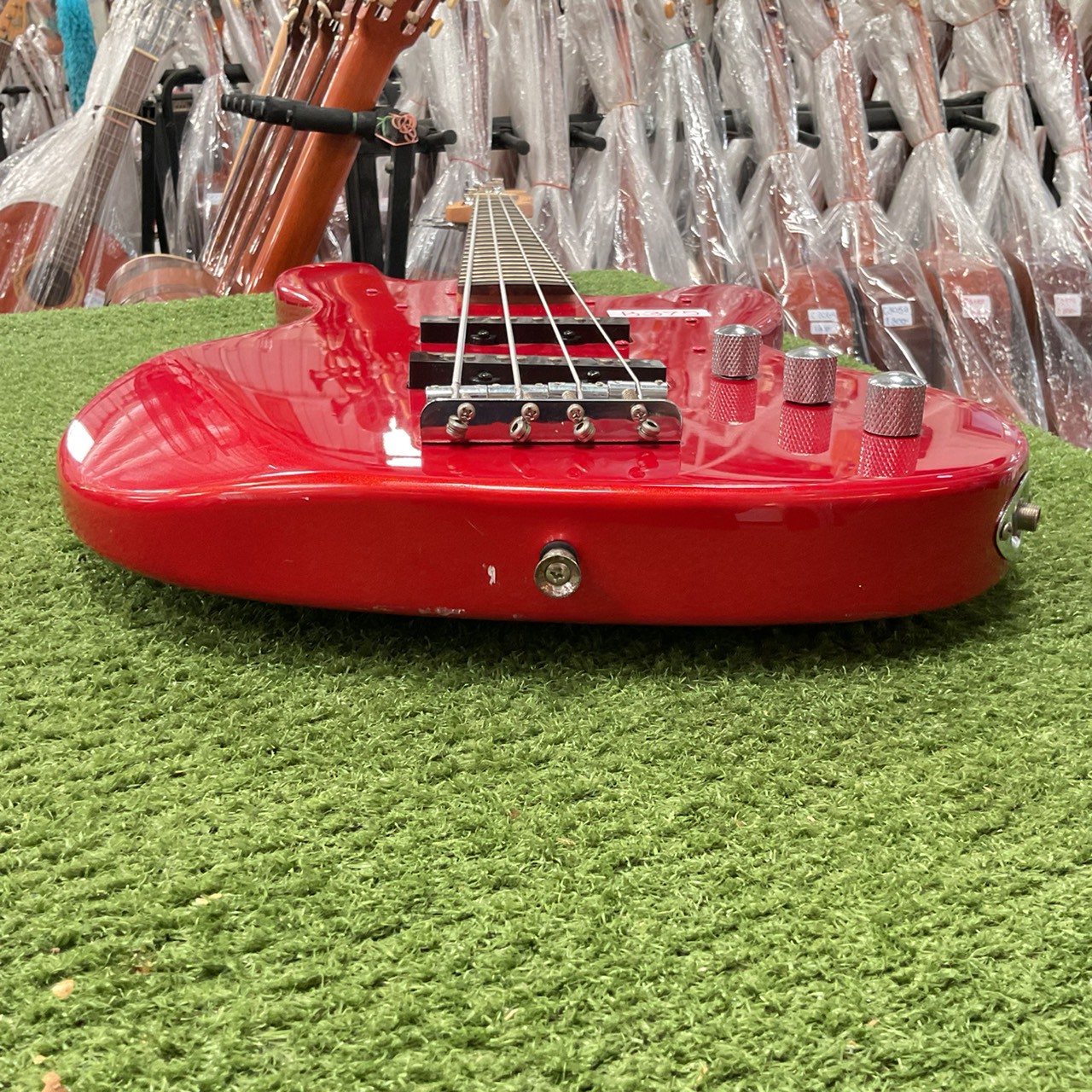 กีต้าร์เบส PlayTech