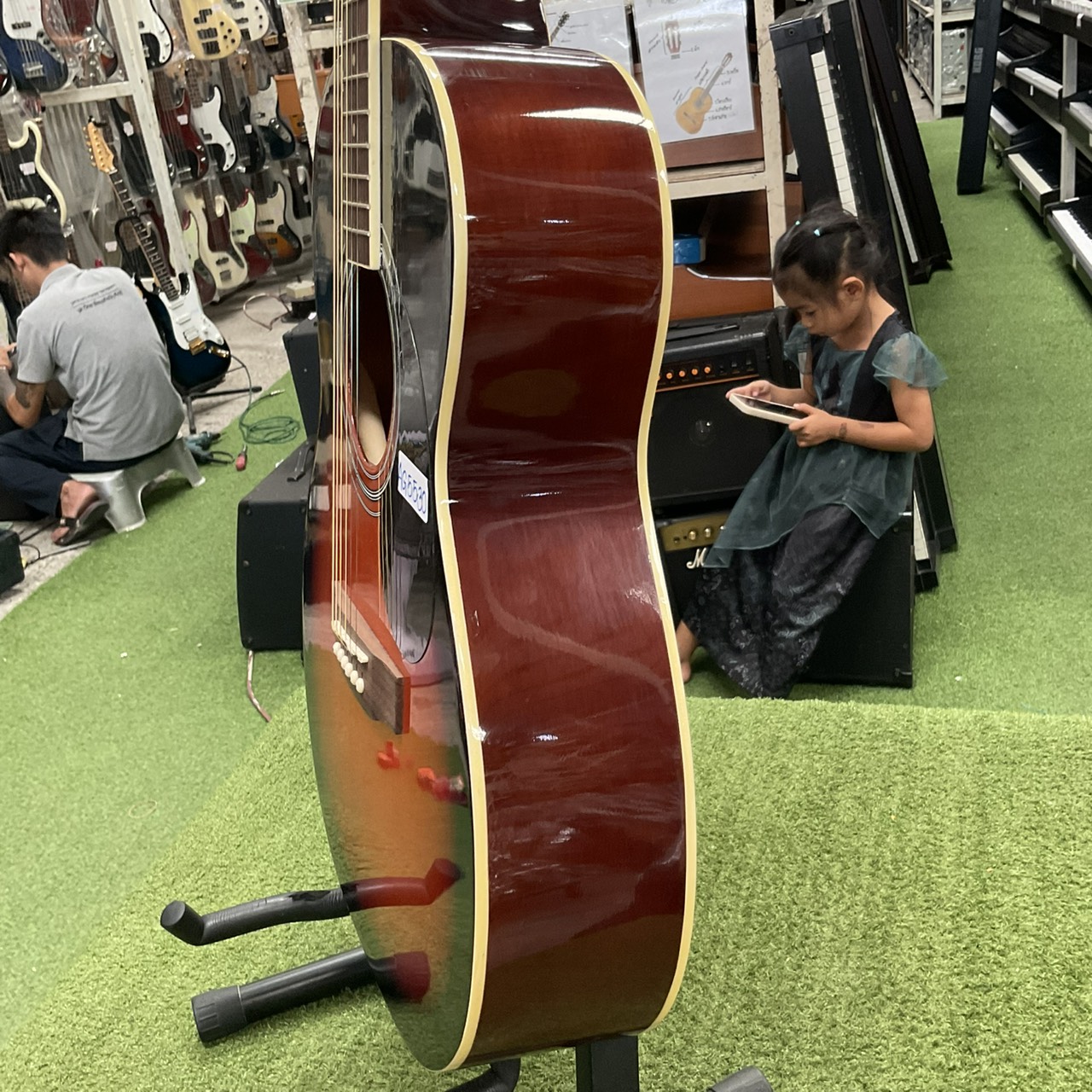 กีต้าร์โปร่ง Sepia Crue : FG1/VS