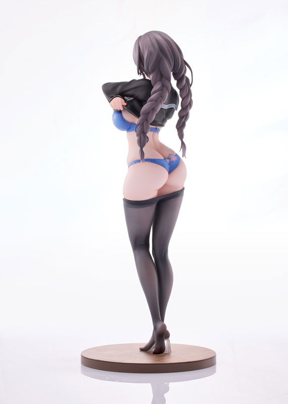 Girl with Glasses Who Dont Want To Take PE Class illustration by Fujiko 1/6 Complete Figure(Provisional Pre-order)
