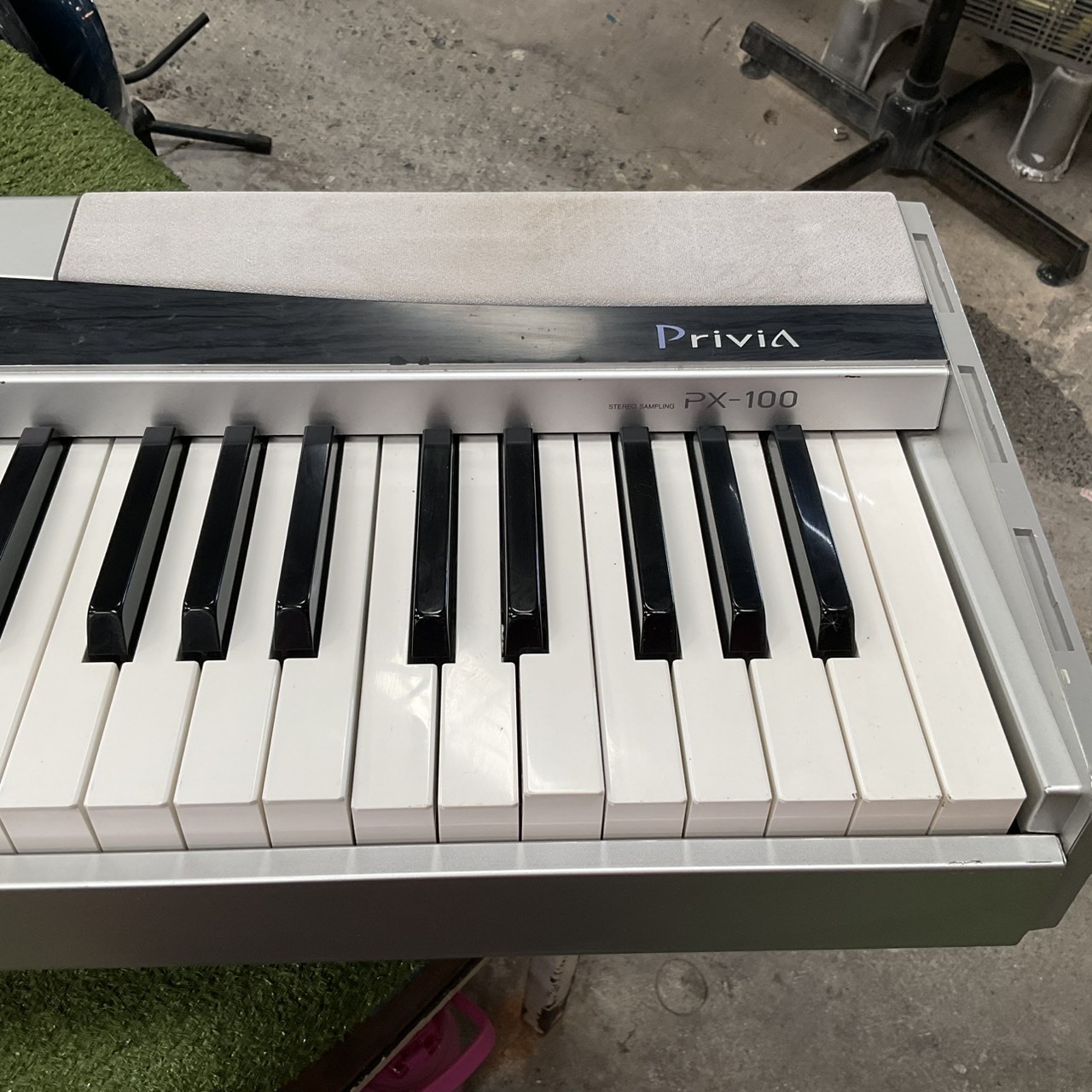 เปียโน CASIO : PX-100 สินค้าไม่พร้อมใช้งาน (ต้องซ่อม)