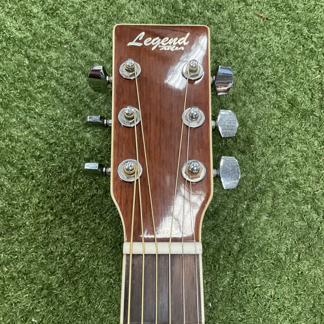 กีต้าร์โปร่ง Legend : WG-20 BS