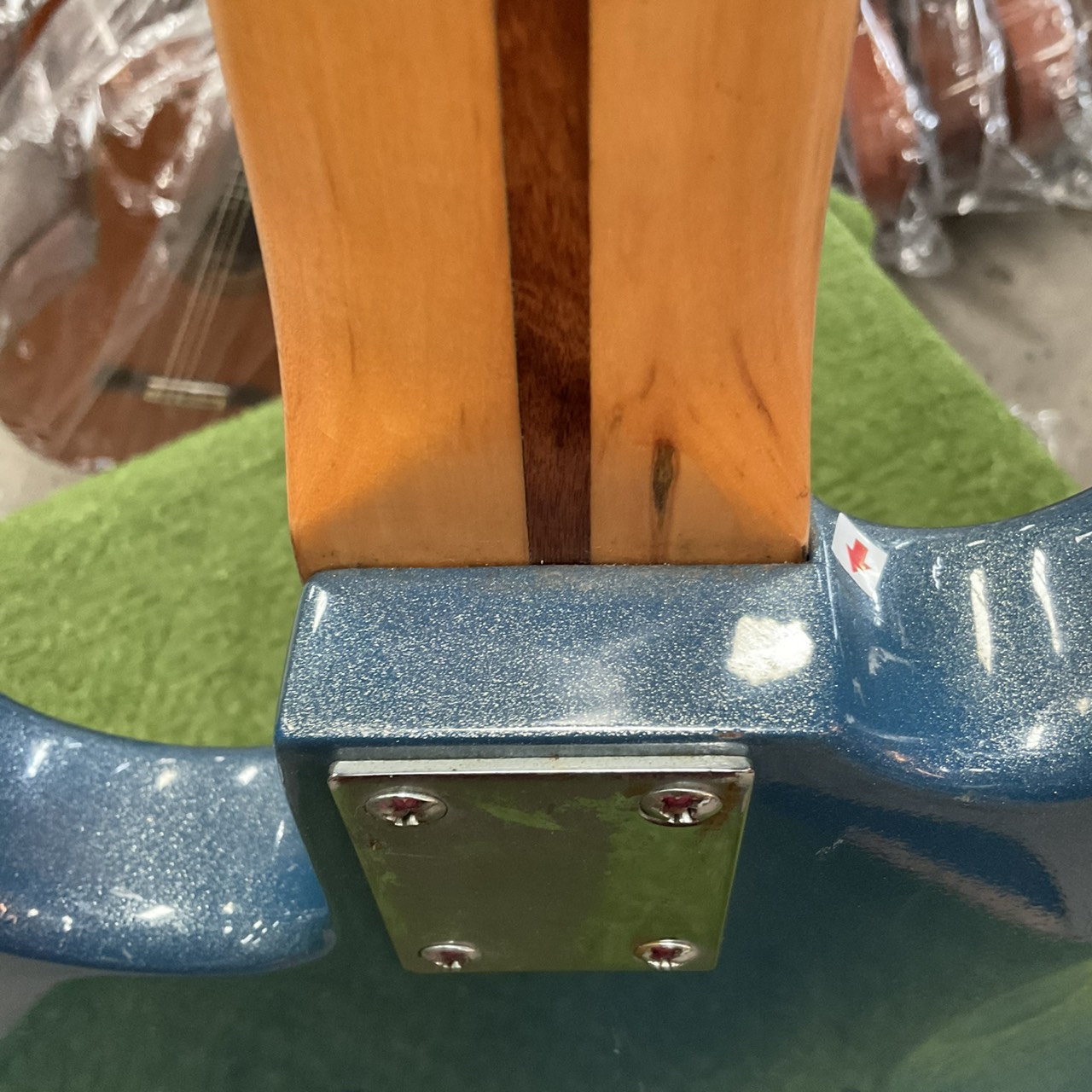 กีต้าร์เบส JAGARD