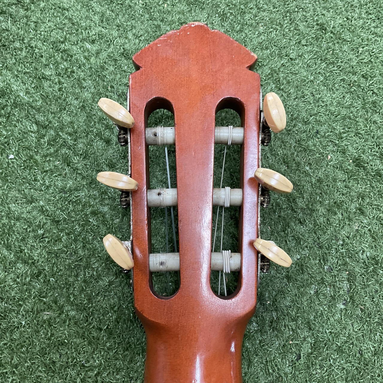 กีต้าร์คลาสสิค YAMAHA : G-70D