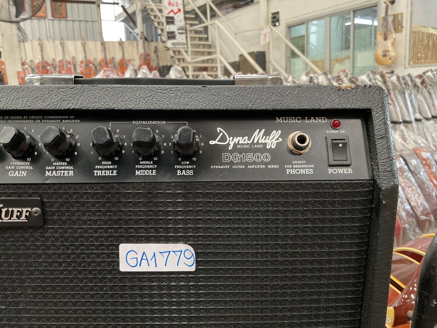 แอมป์กีต้าร์ DYNA MUFF : DG1500