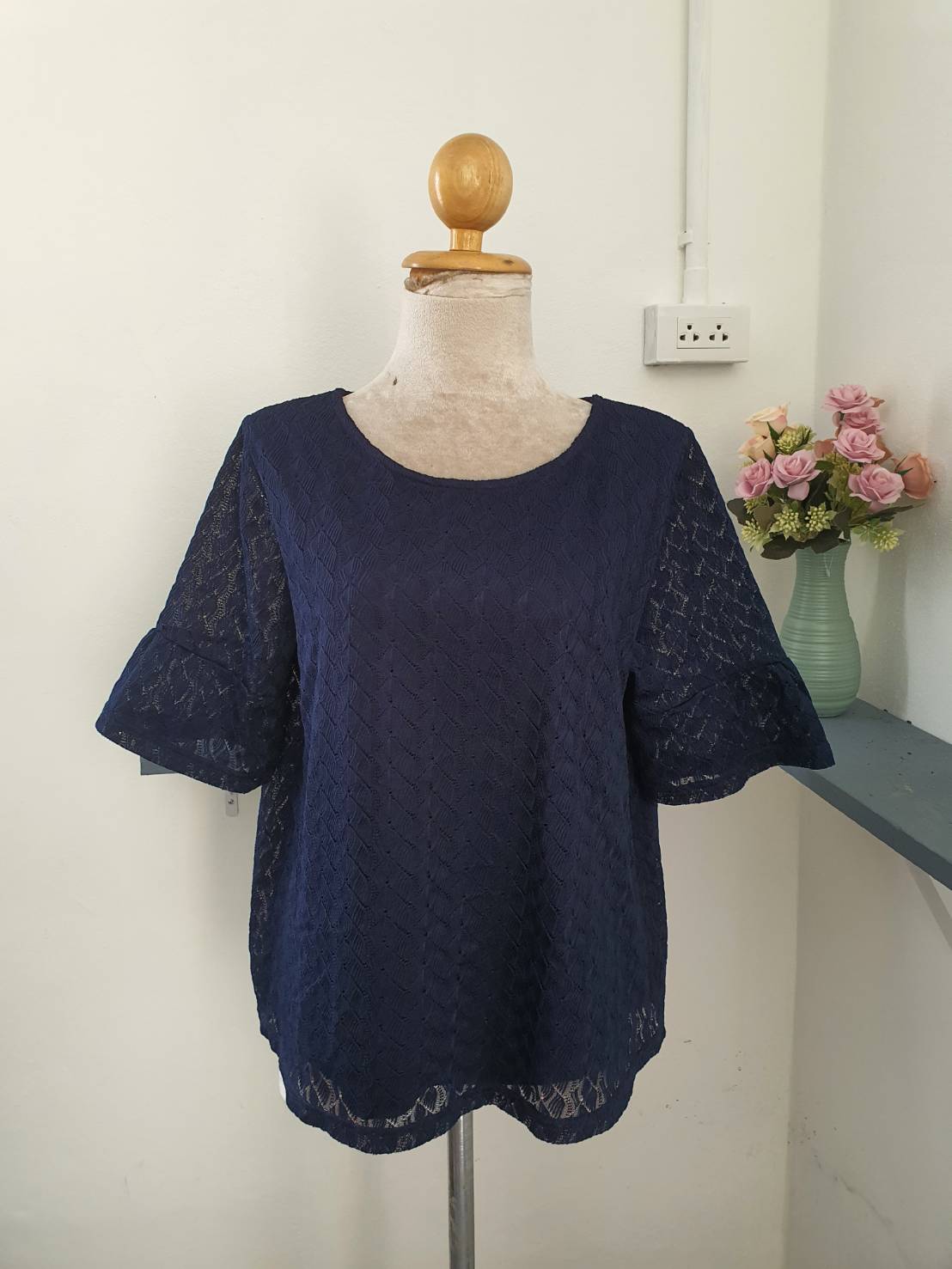 FF05154 เสื้อผ้ามือสอง สีกรมท่า อก 42 นิ้ว