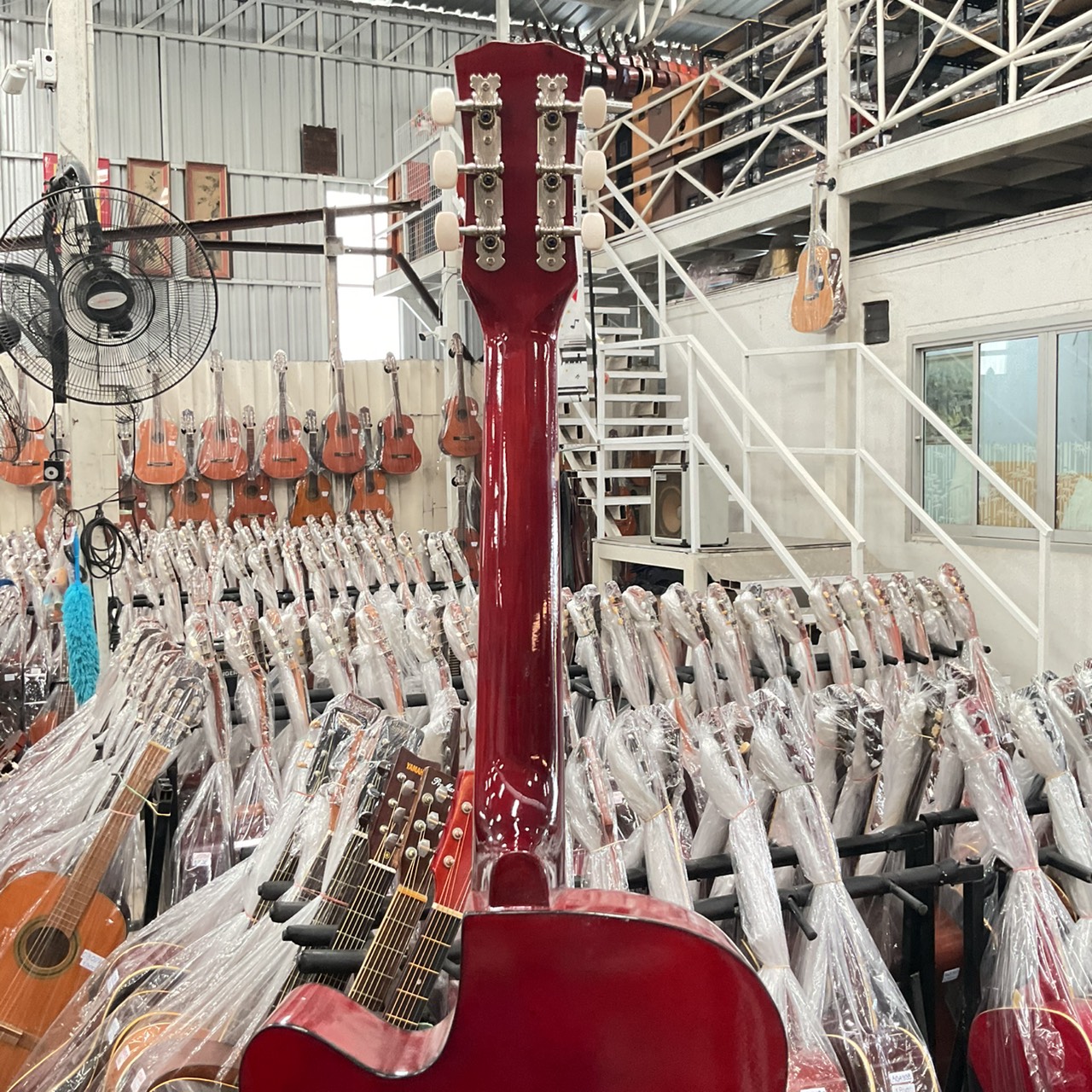 กีต้าร์โปร่ง Chelldee : 38C