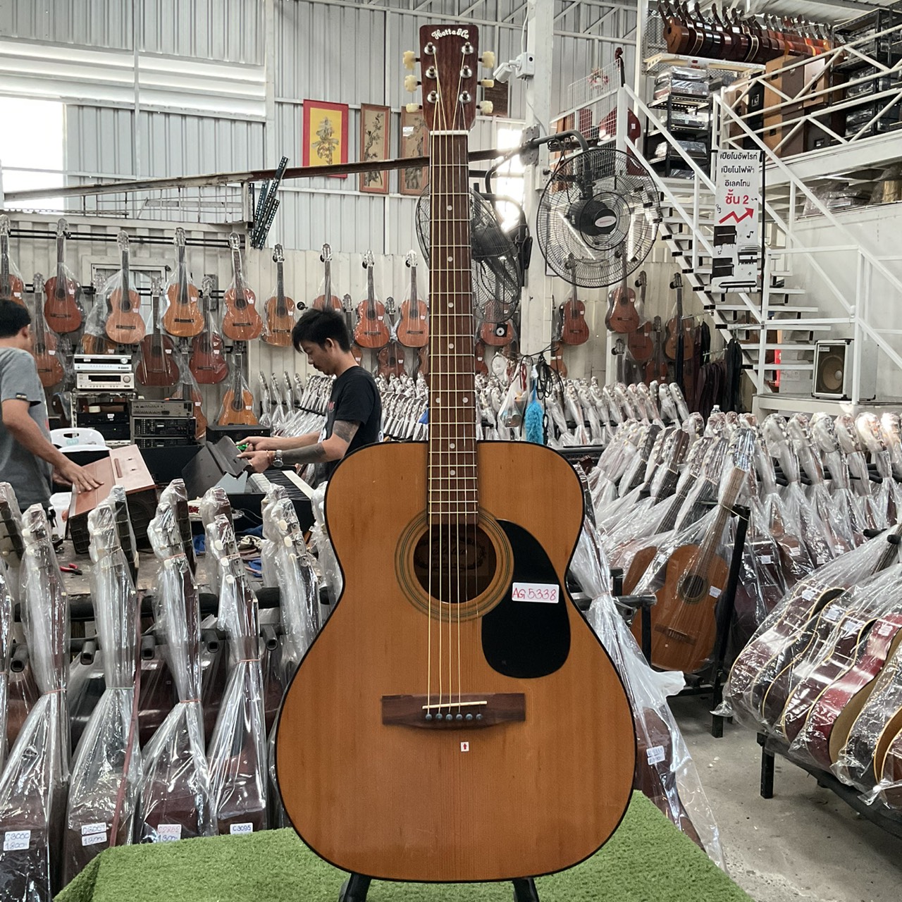 กีต้าร์โปร่ง Hotta : No.100