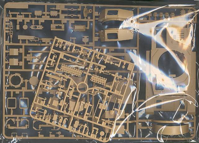 โมเดลรถถังทามิย่า ขนาด 1/35 Tamiya TA35181 Tamiya German Panzer IV Type J