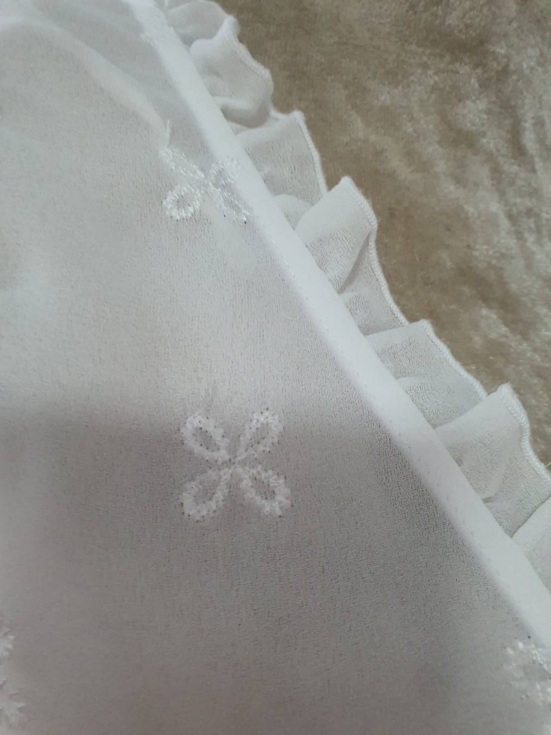 FF05610 เสื้อคลุมแฟชั่น ชีฟอง ลายปัก สีขาว อก 42 นิ้ว