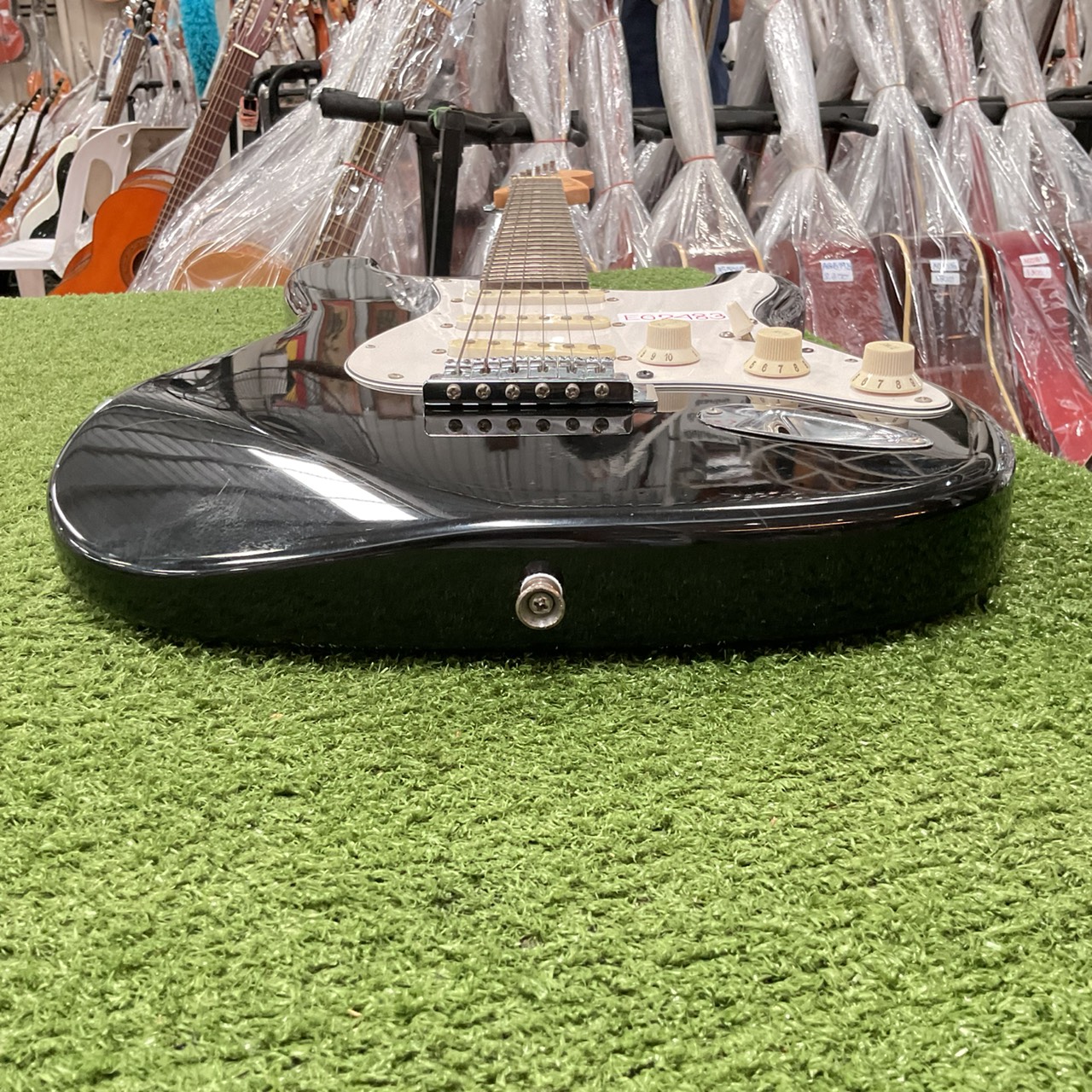 กีต้าร์ไฟฟ้า PhotoGenic