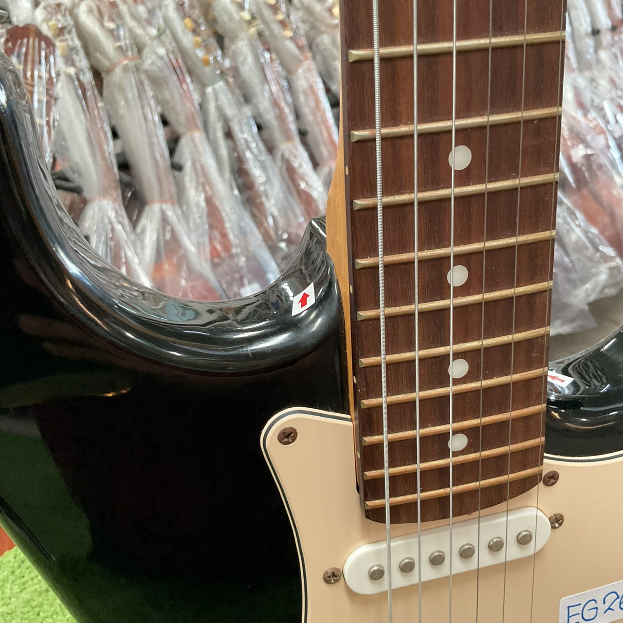 กีต้าร์ไฟฟ้า PhotoGenic