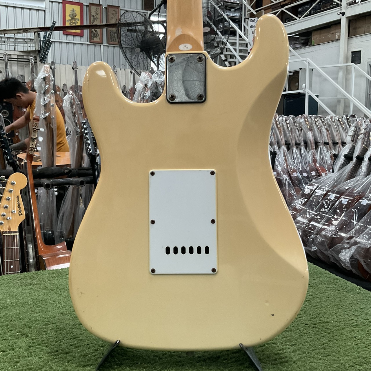 กีต้าร์ไฟฟ้า SELDER