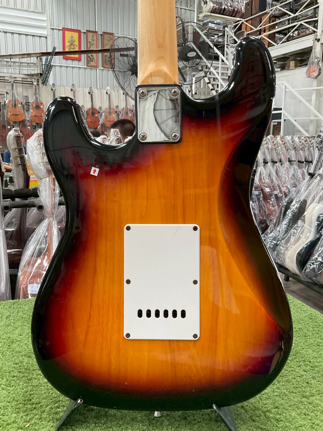 กีต้าร์ไฟฟ้า SELDER