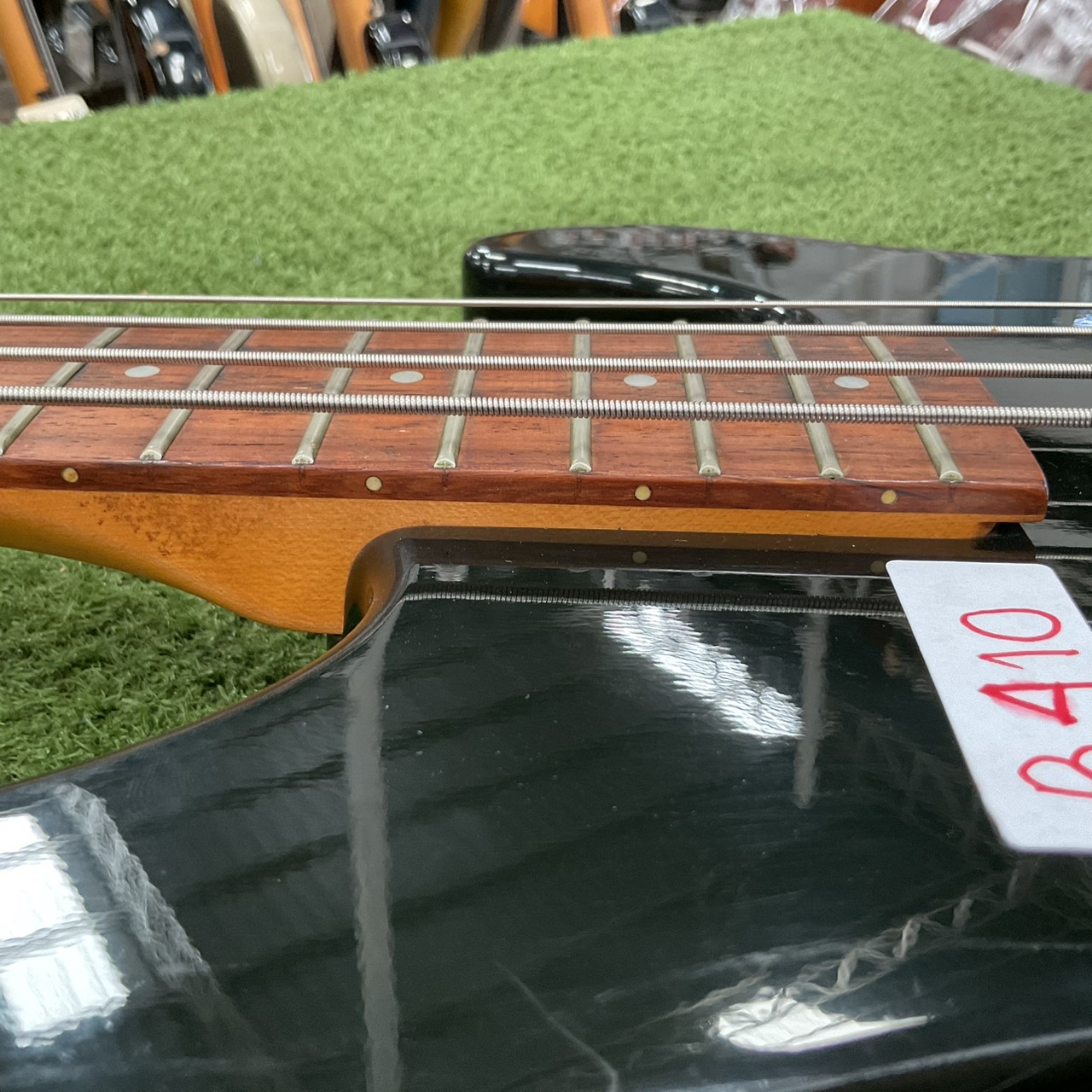 กีต้าร์เบส FERNANDES : LIMITED EDITION