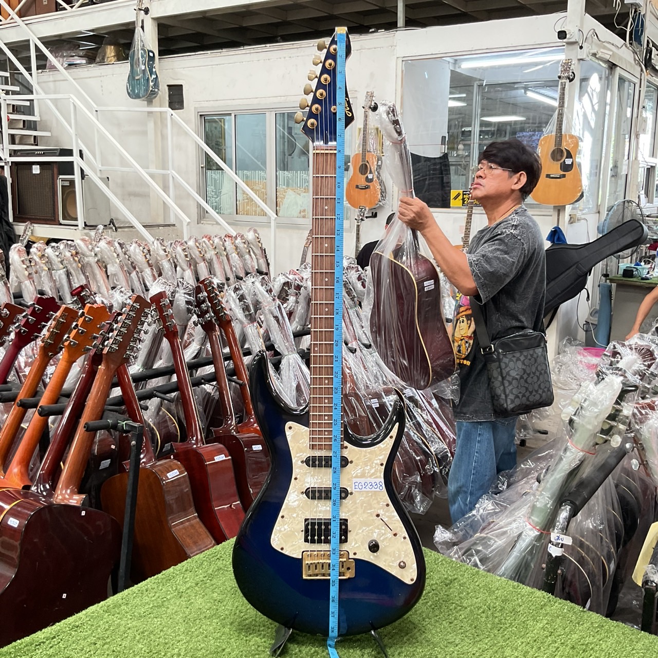 กีต้าร์ไฟฟ้า Aria Pro II