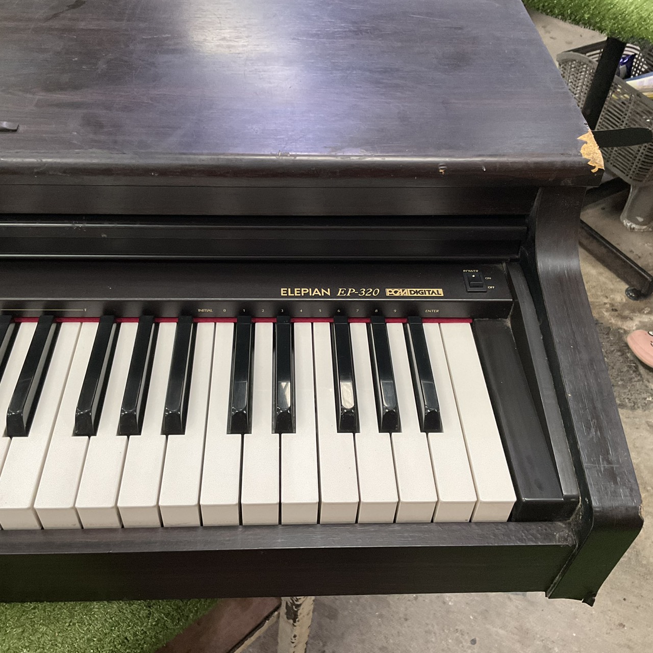 เปียโน COLUMBIA : EP-320 สินค้าไม่พร้อมใช้งาน (ต้องซ่อม)