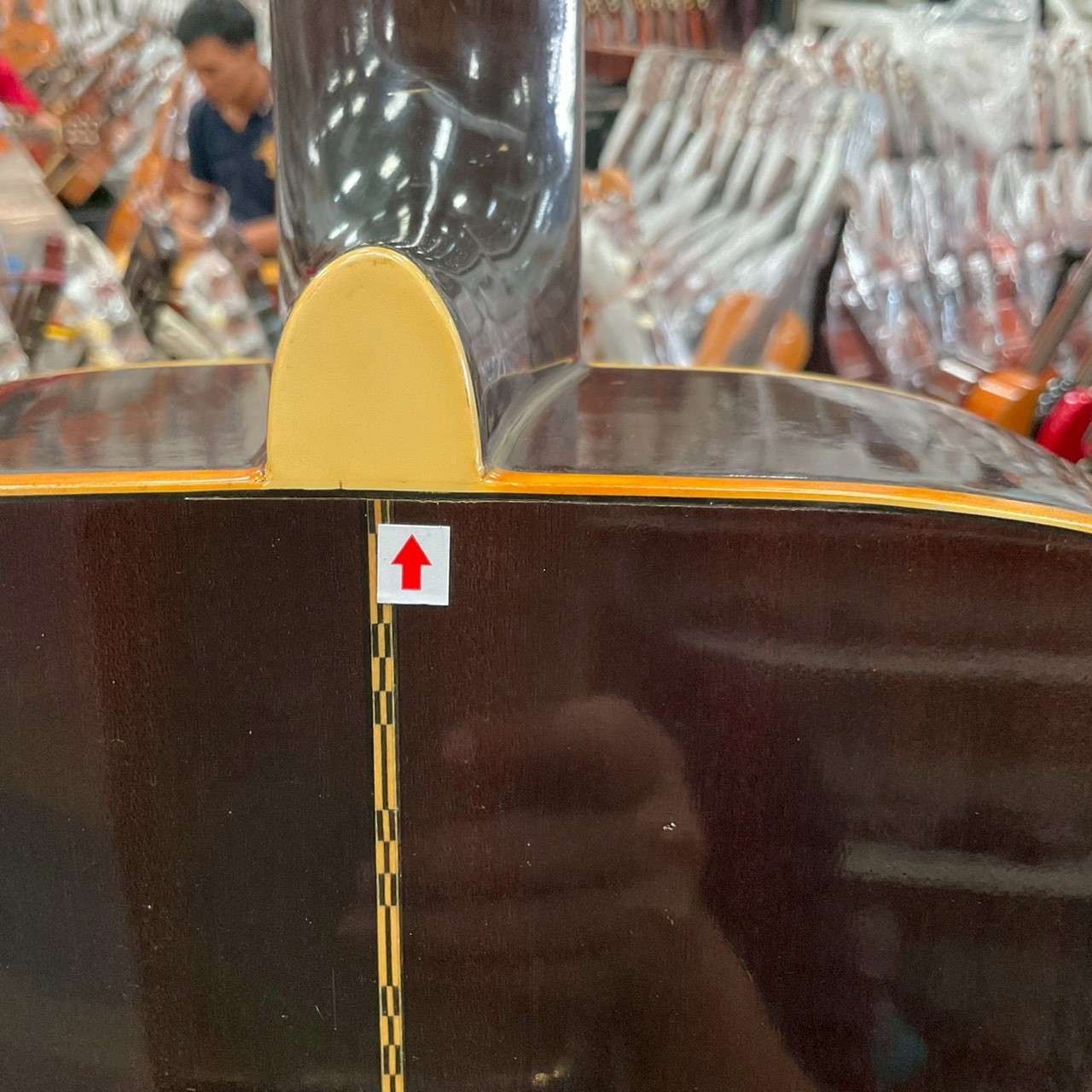 กีต้าร์โปร่ง YAMAHA : FG-202B